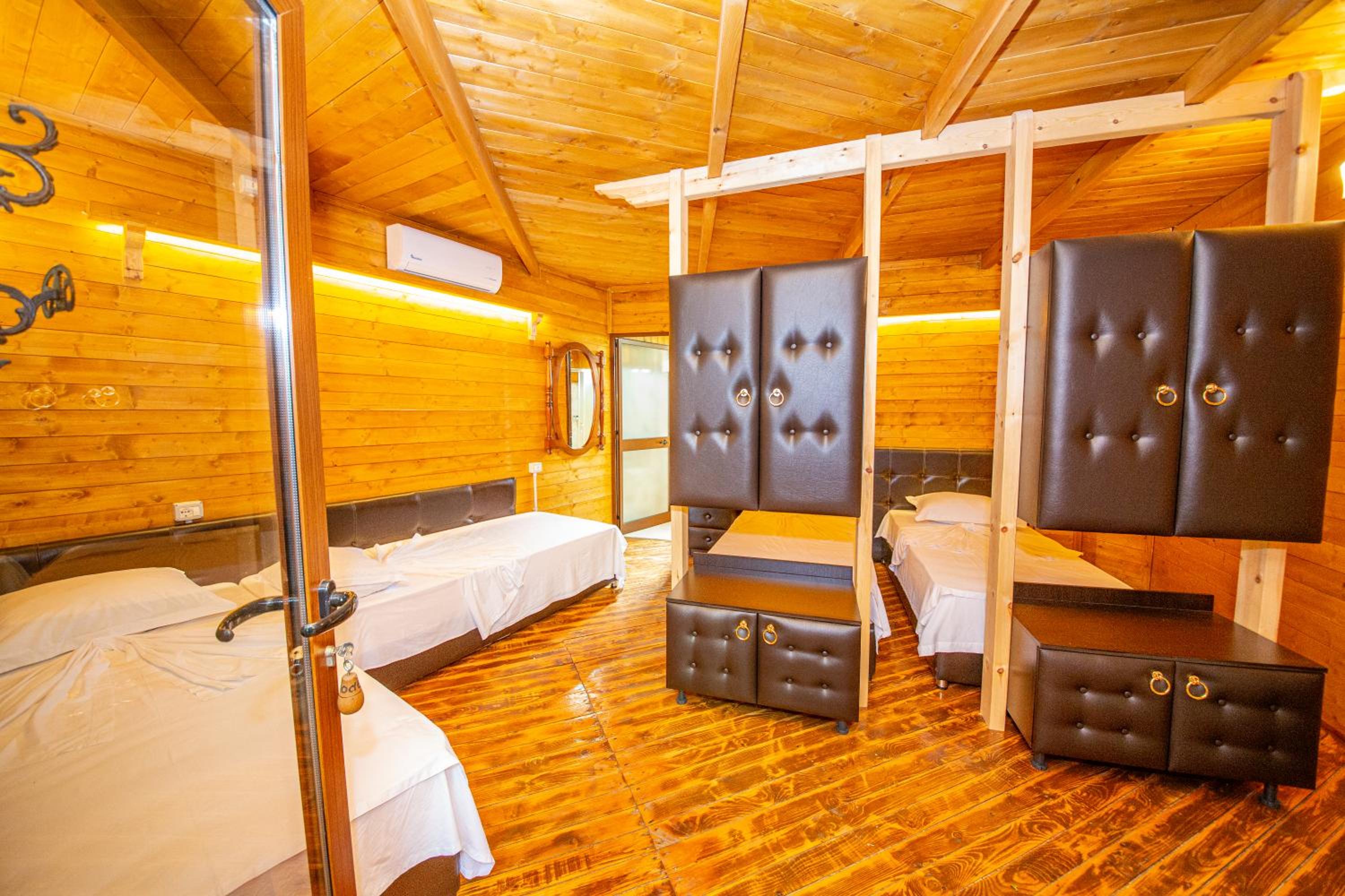 Hotel Legjenda