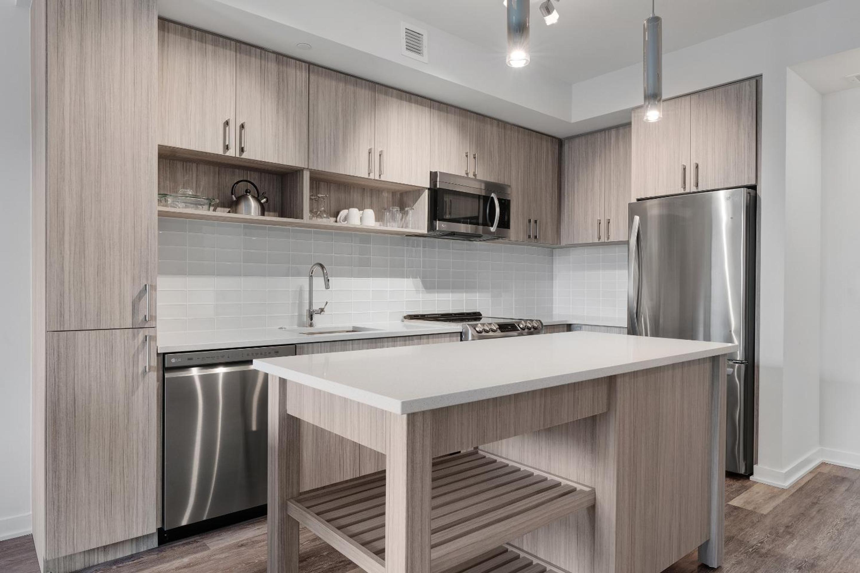 Global Luxury Suites Crystal City