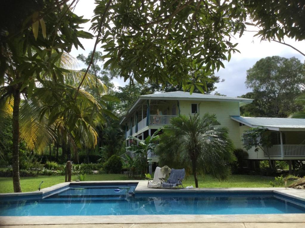 Sand Dollar Beach Bed & Breakfast