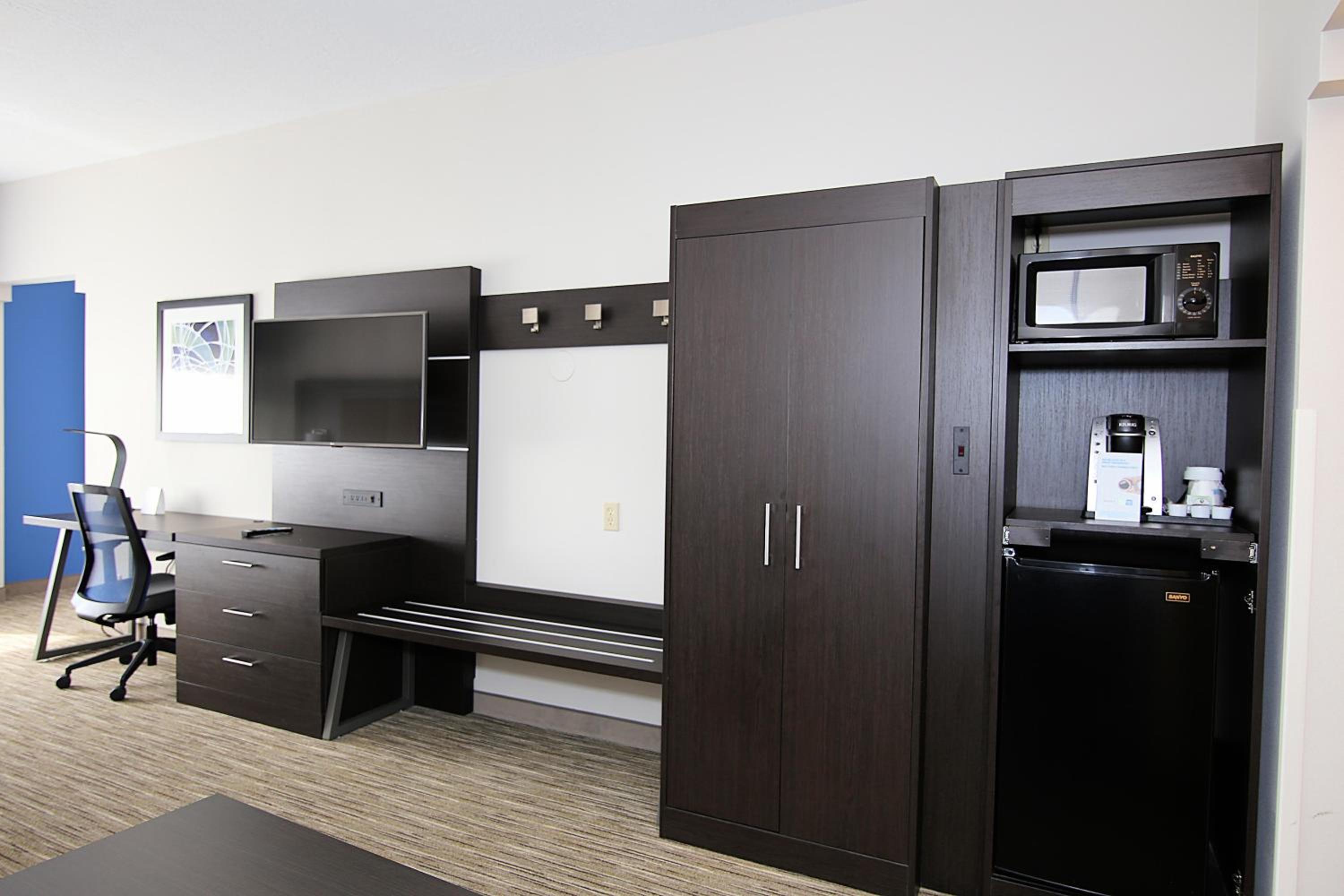 Ashland Vacations - Holiday Inn Express Hotel Suites Ashland, an IHG Hotel - Property Image 38