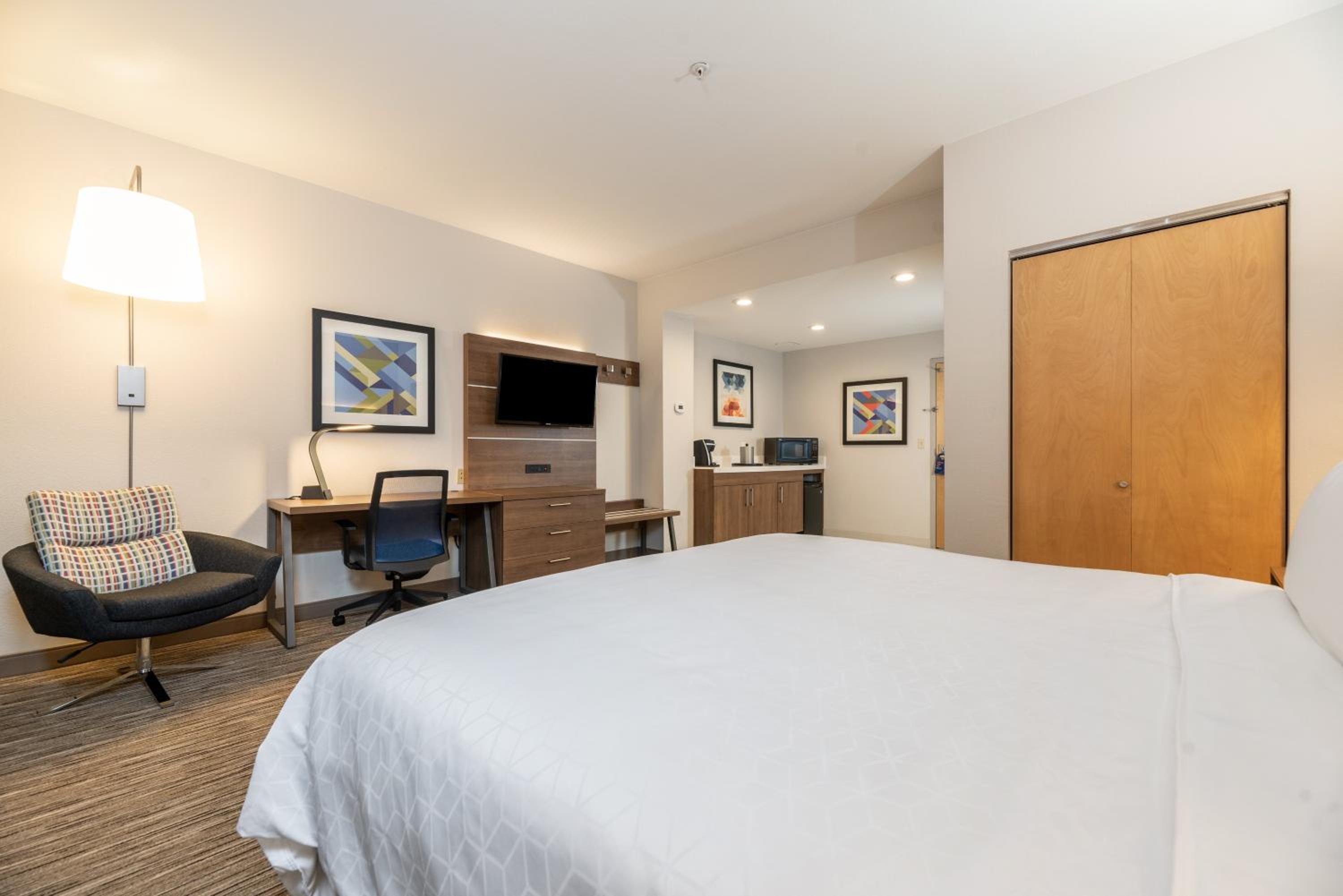 Holiday Inn Express Fremont - Milpitas Central, an IHG Hotel - Property Image 66