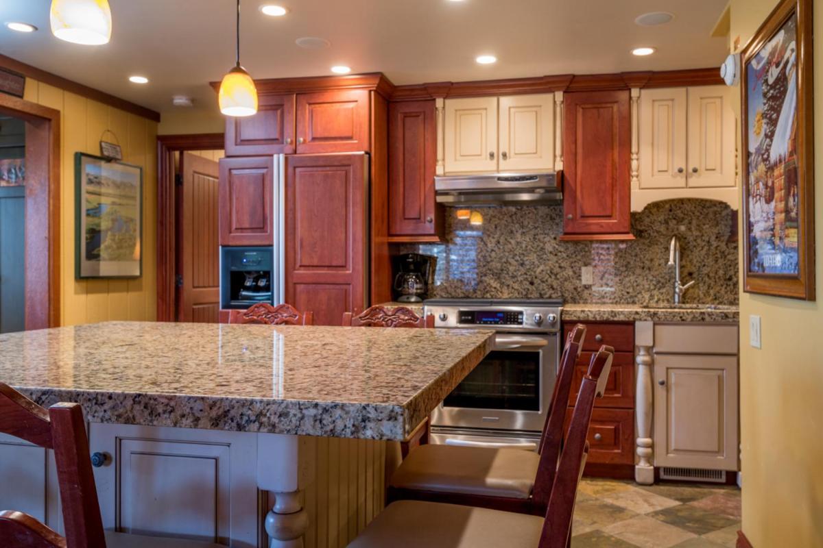 Villager 1218 - Property Image 3