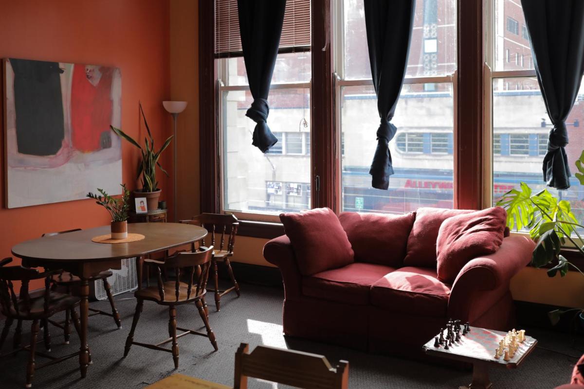 Buffalo Vacations - Hostel Buffalo-Niagara - Property Image 23