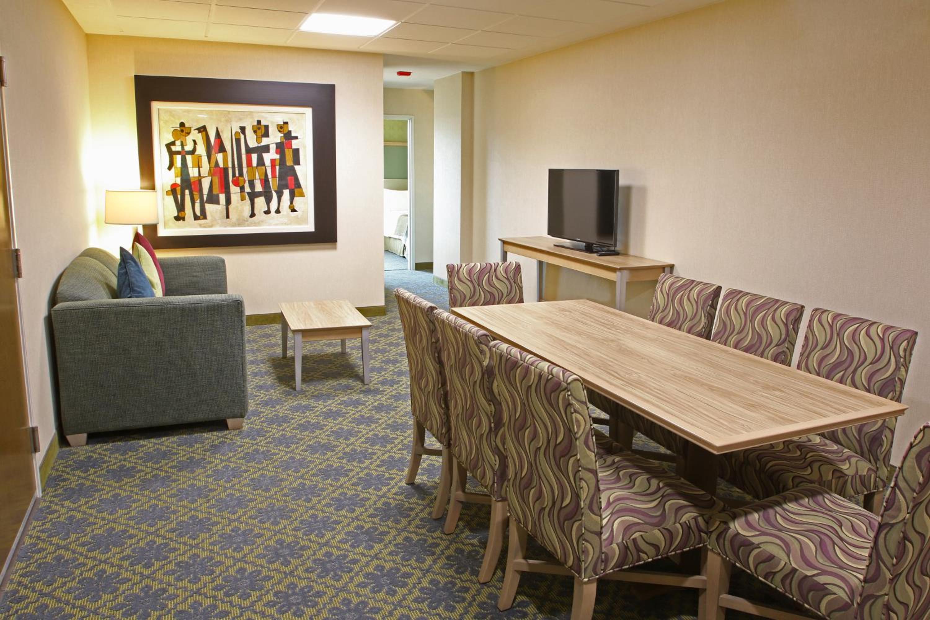 Holiday Inn Express & Suites Cuernavaca by IHG
