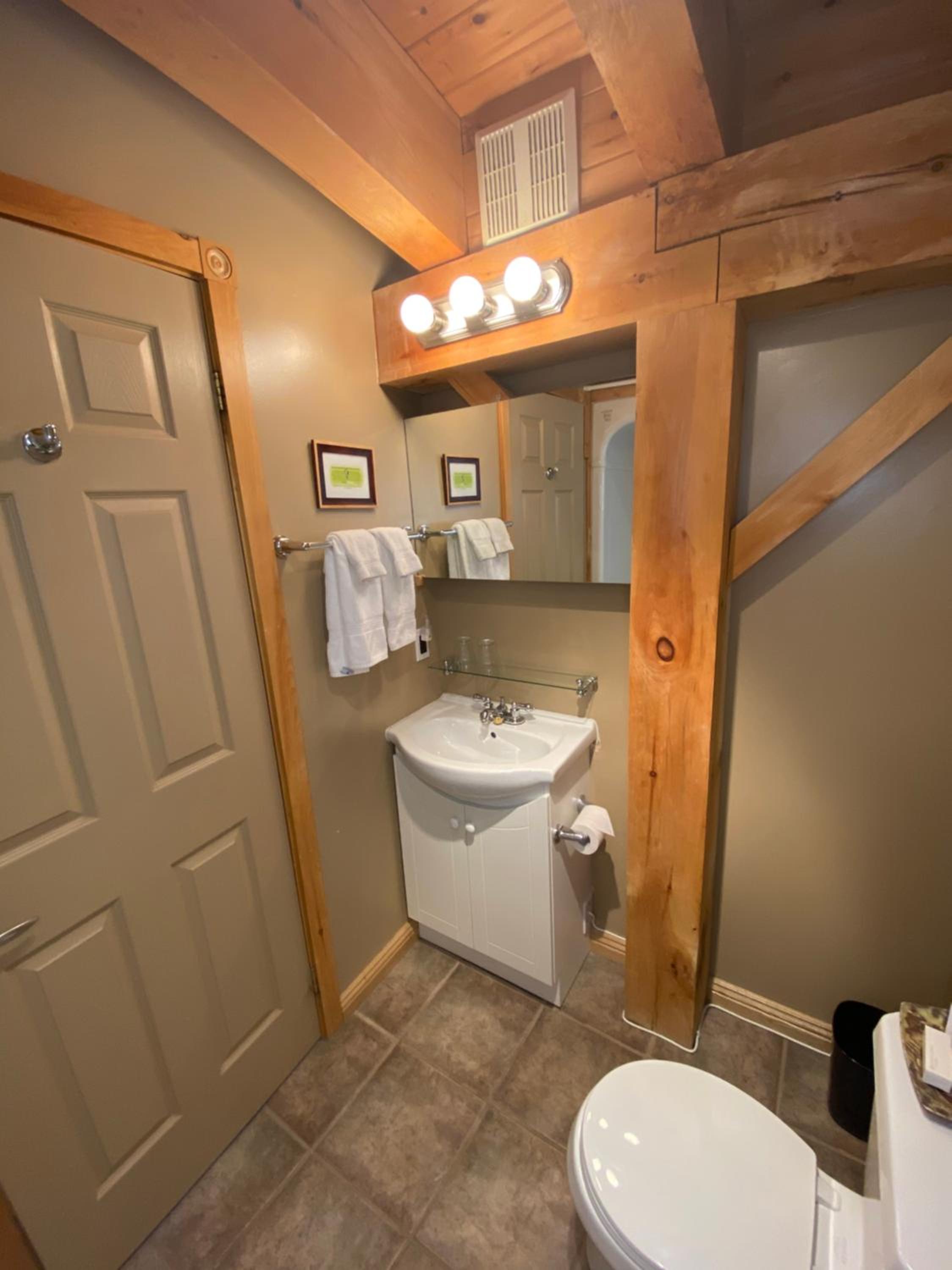 Photo 6