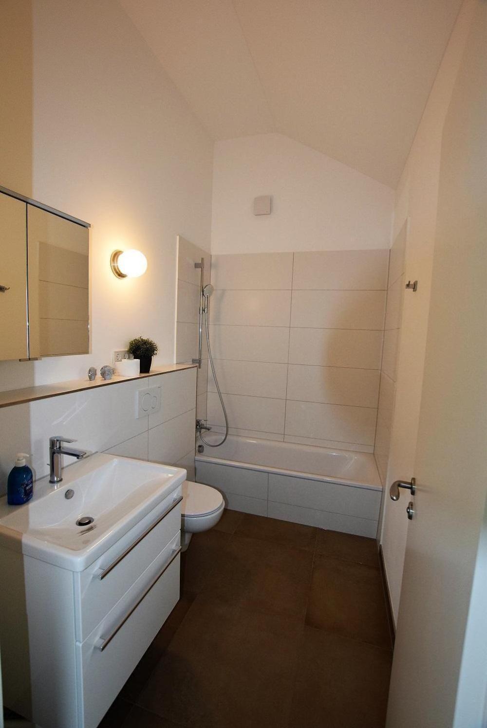Seeschwalbe en Hohwacht — bathroom