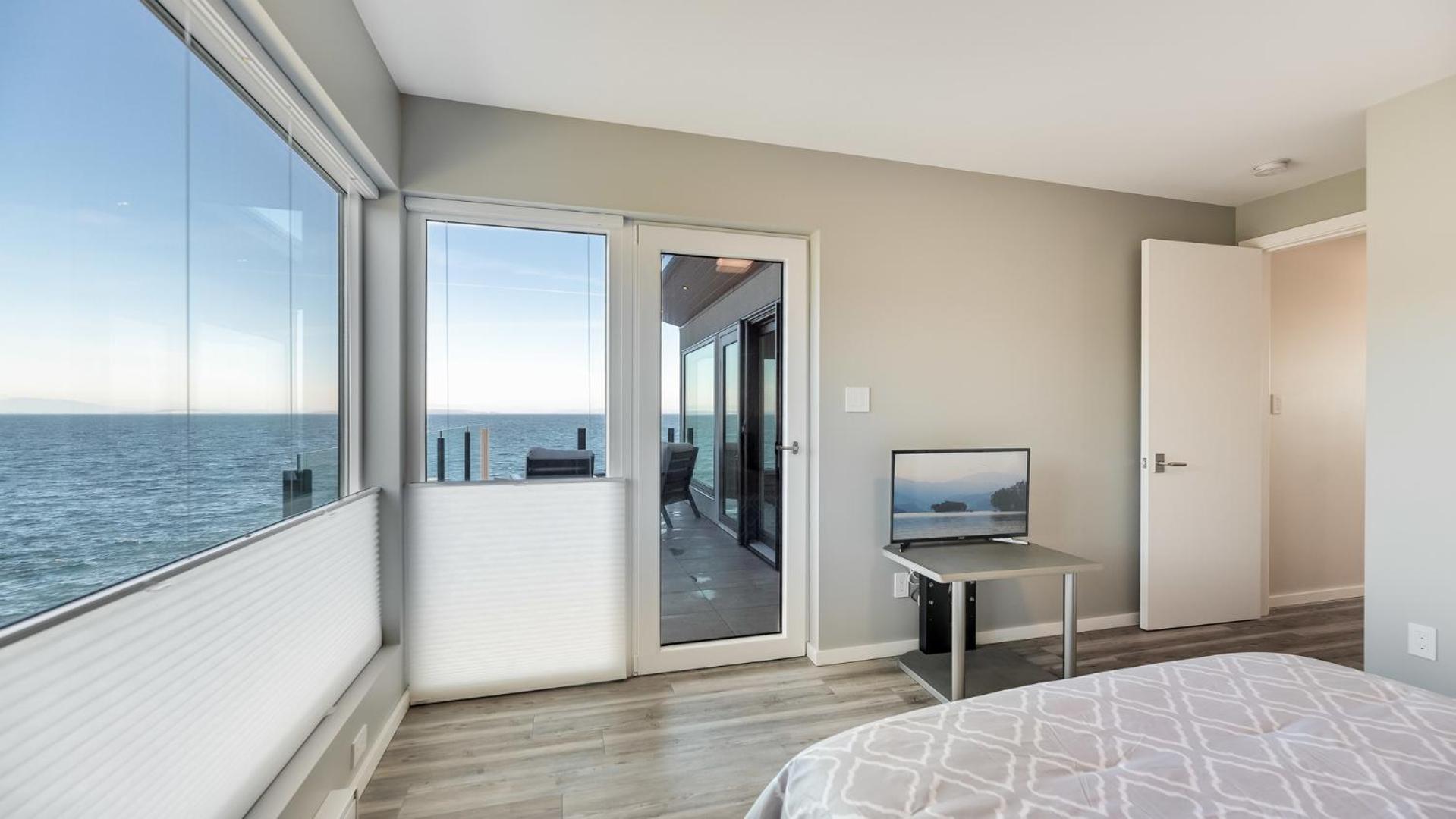 Orca View Suite 10 Mile Point