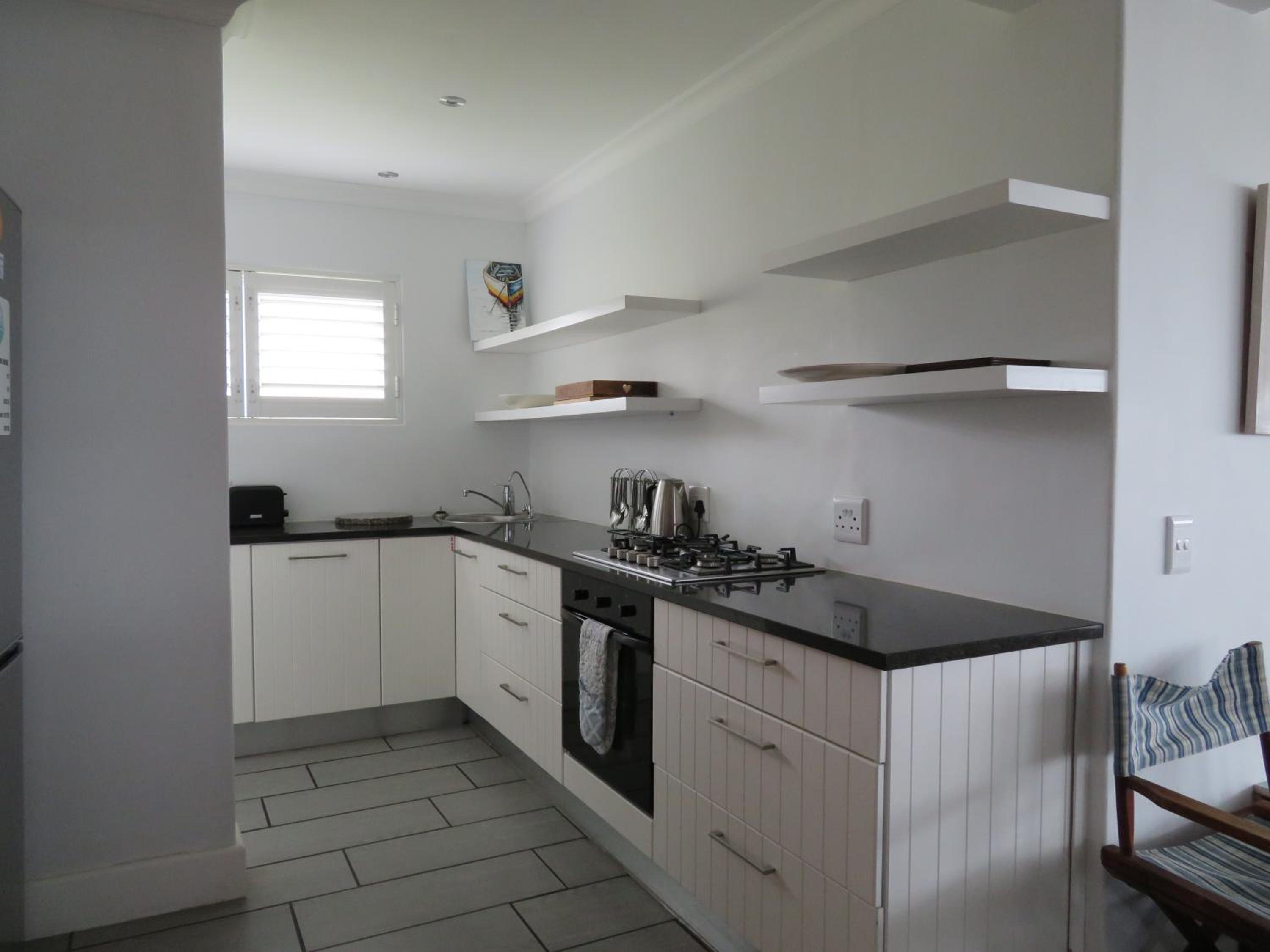 87 Marine Drive view 5