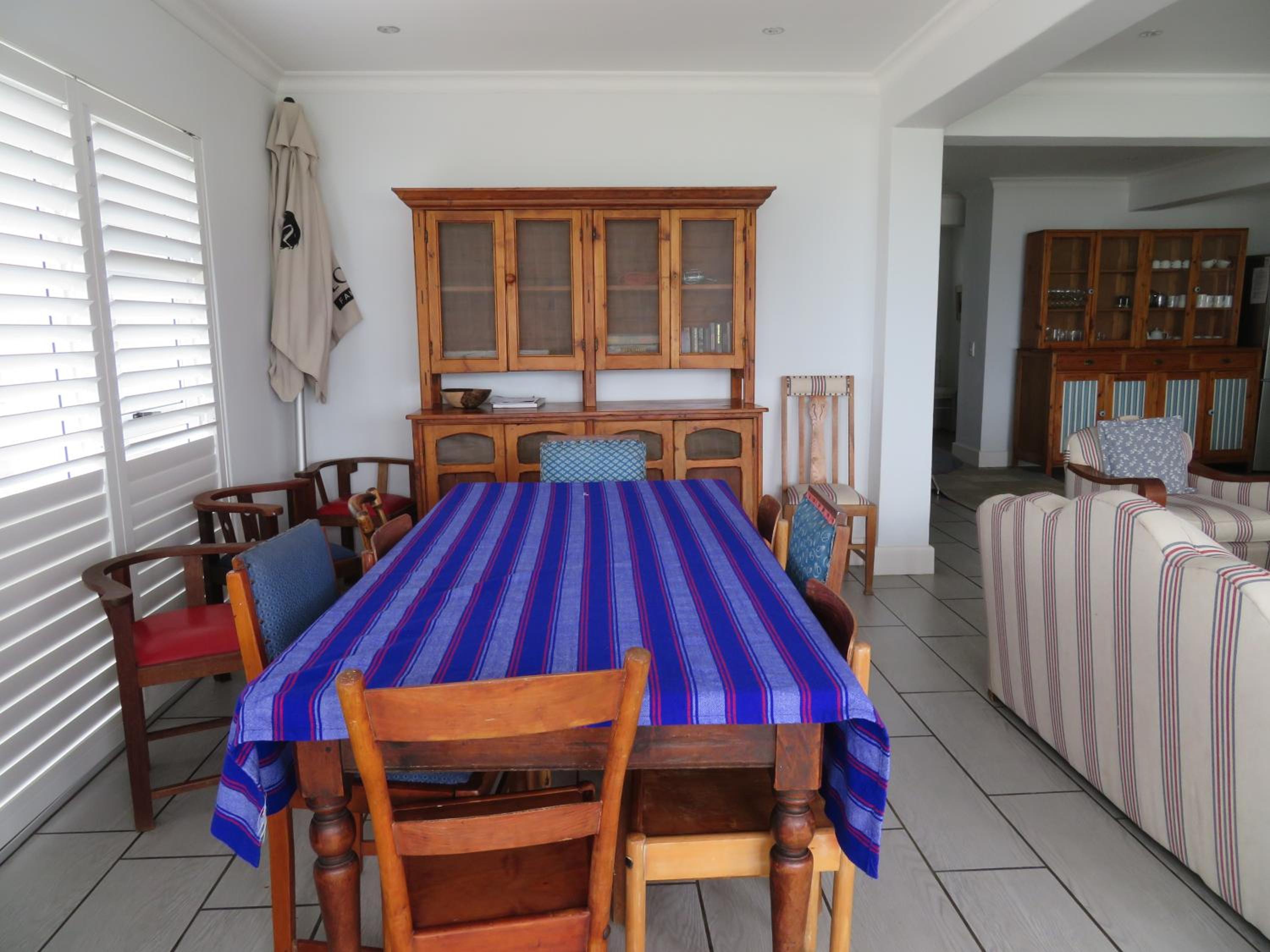 87 Marine Drive view 4