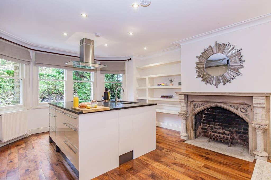 Oxford Vacations - Oxfordshire Living - The Palin Apartment - Oxford - Property Image 29