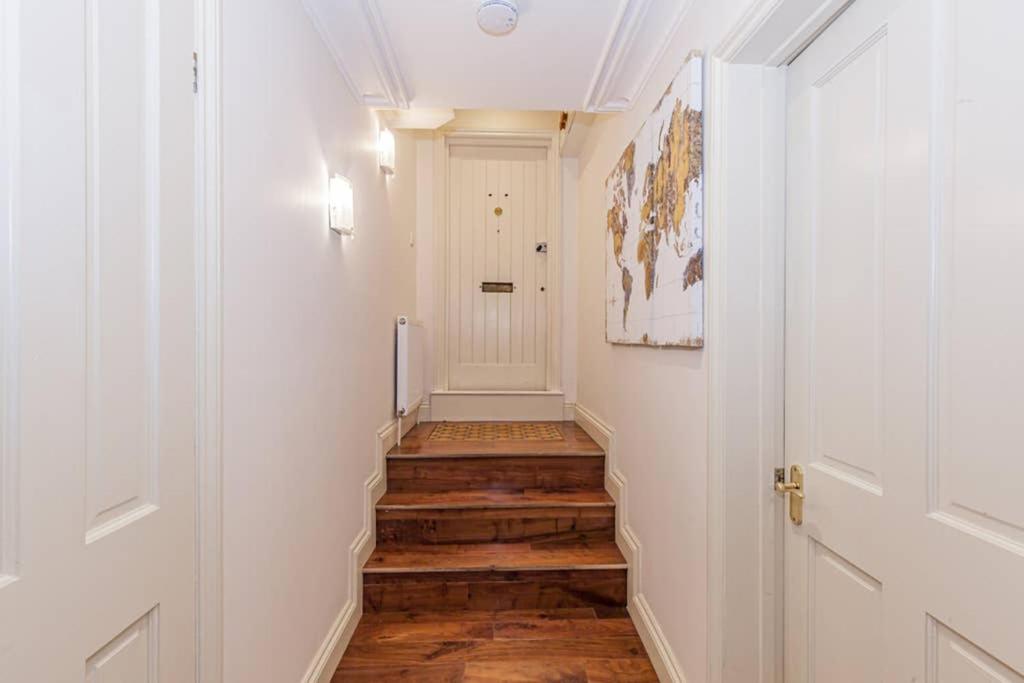 Oxford Vacations - Oxfordshire Living - The Palin Apartment - Oxford - Property Image 6