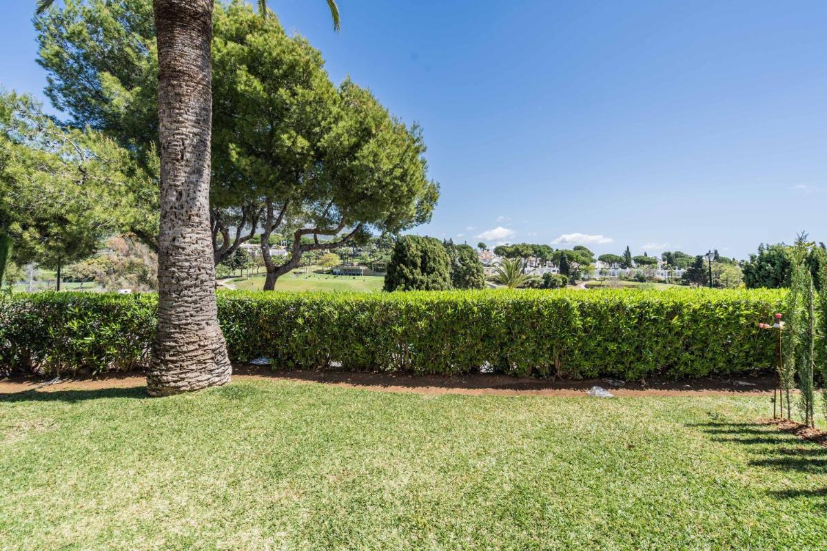 Luxury Two Bedroom Townhouse with views of Aloha Golf Course photo 2