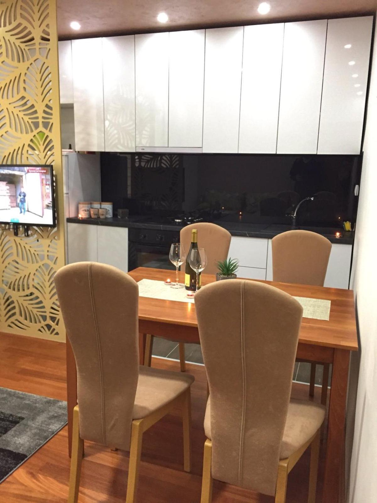 Apartman Perkovic en Pale — kitchen