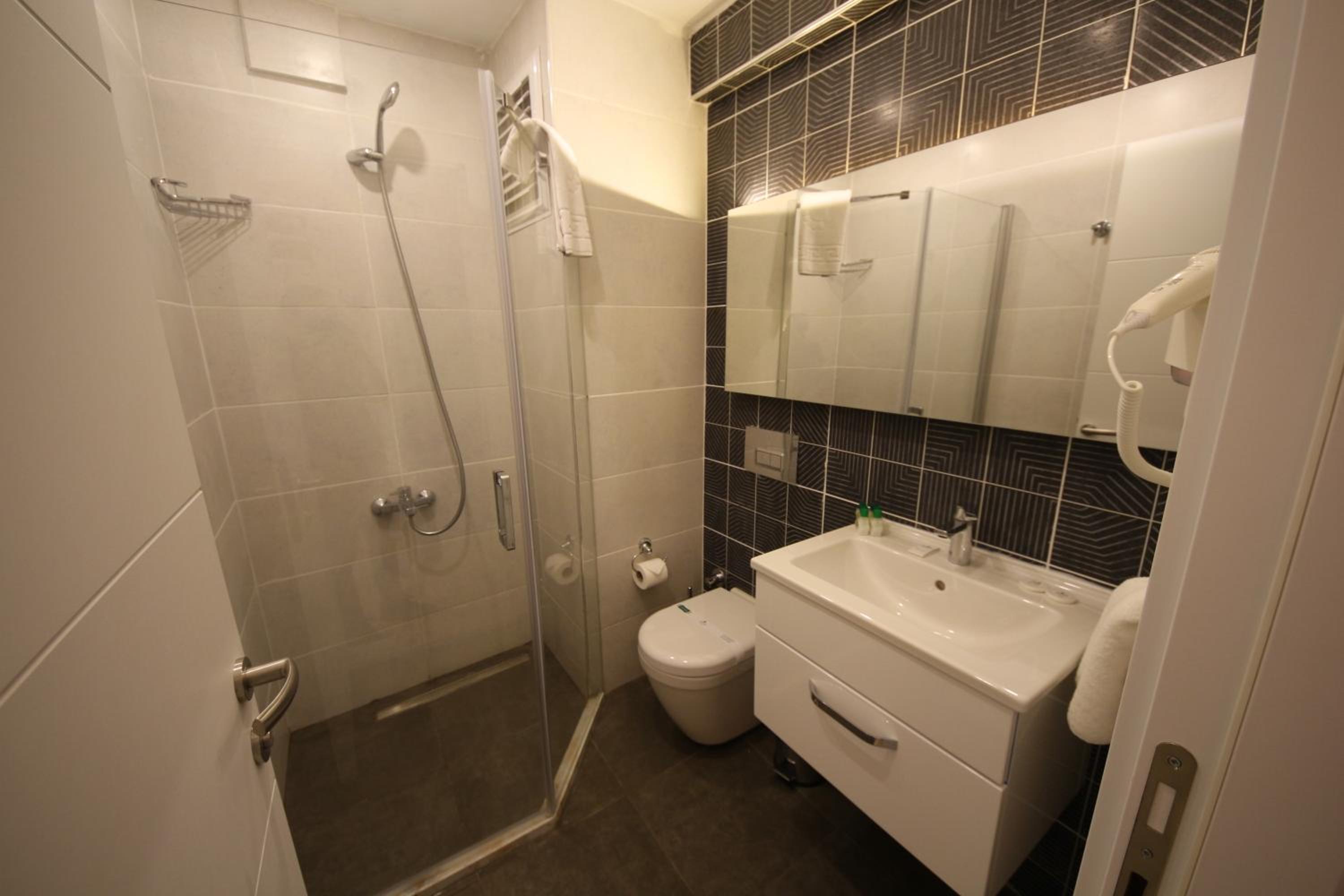 SPİLOS GÜMÜLDÜR HOTEL - Image 39