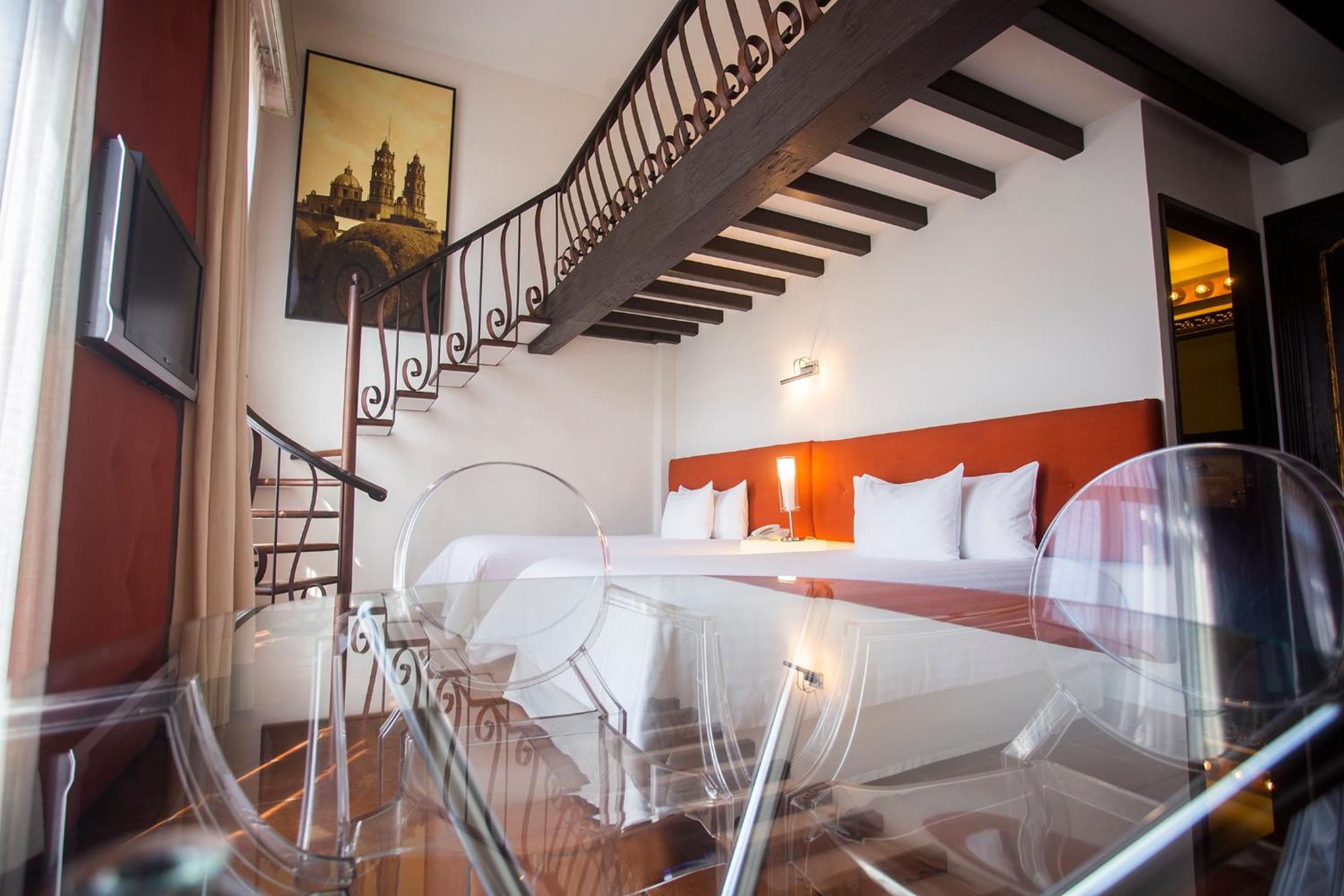 Hotel Herencia By Hosting House - Property Image 4