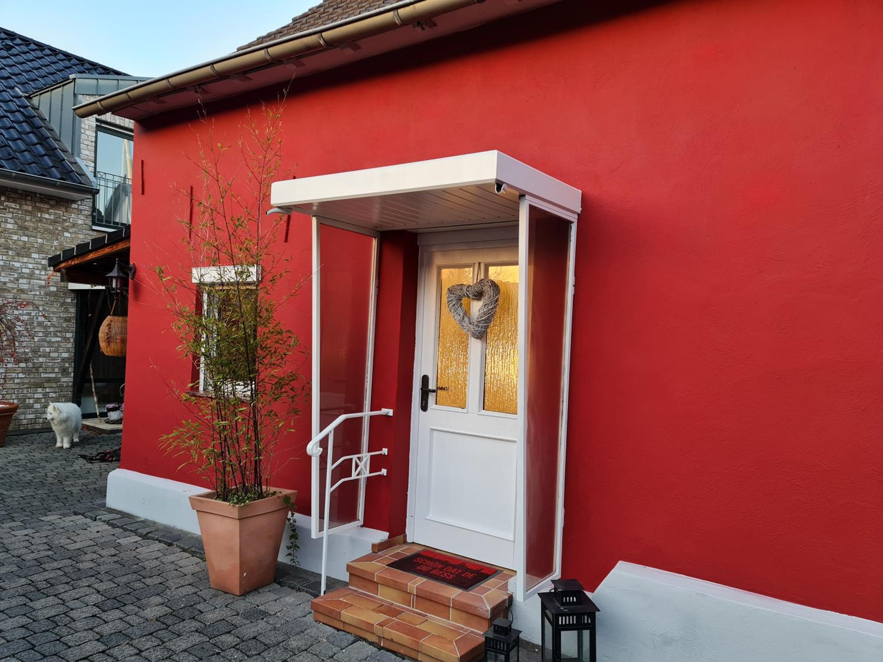 Schönste Lage am Rhein in unmittelbarer Stadtnähe, B & B