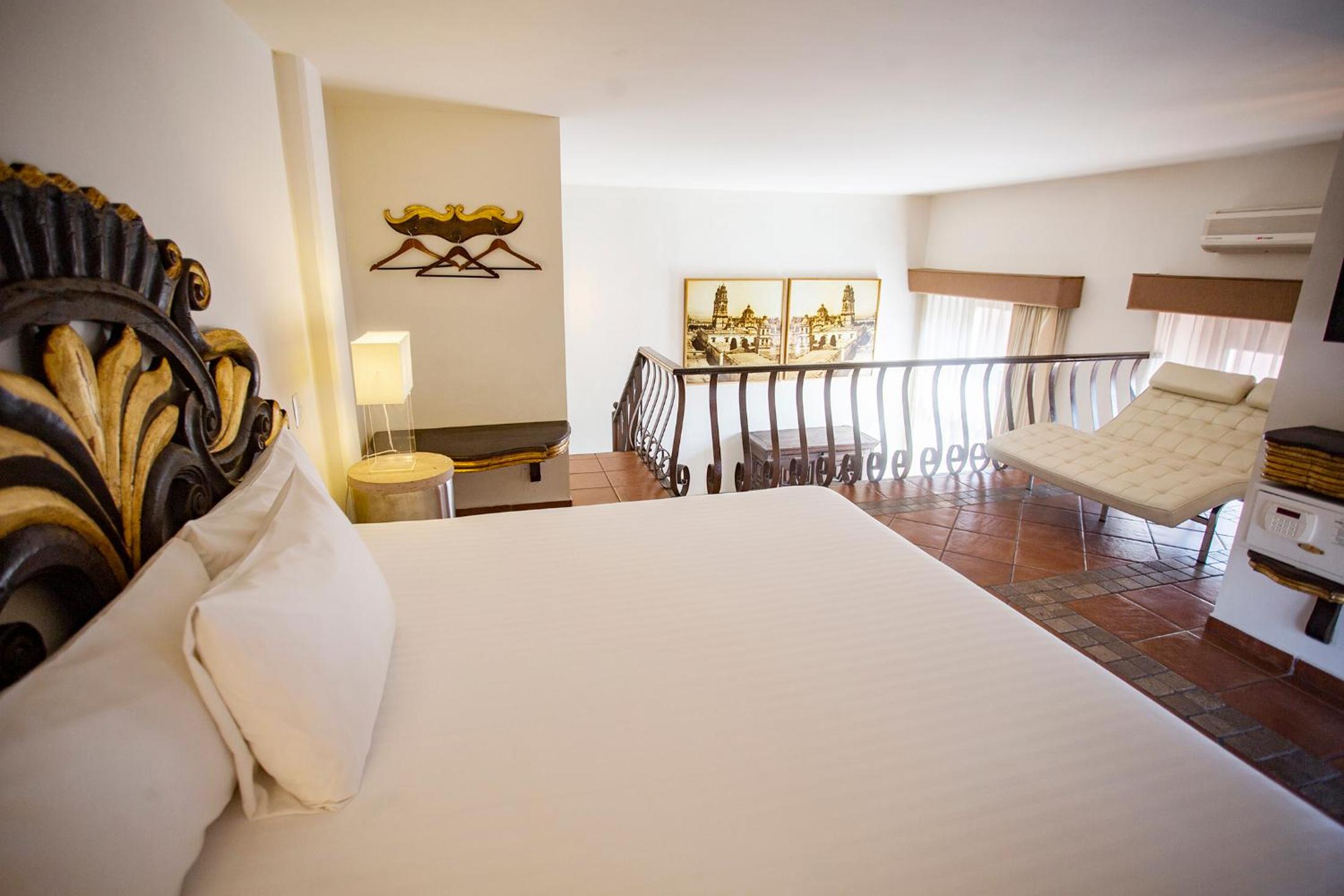 Hotel Herencia By Hosting House - Property Image 49