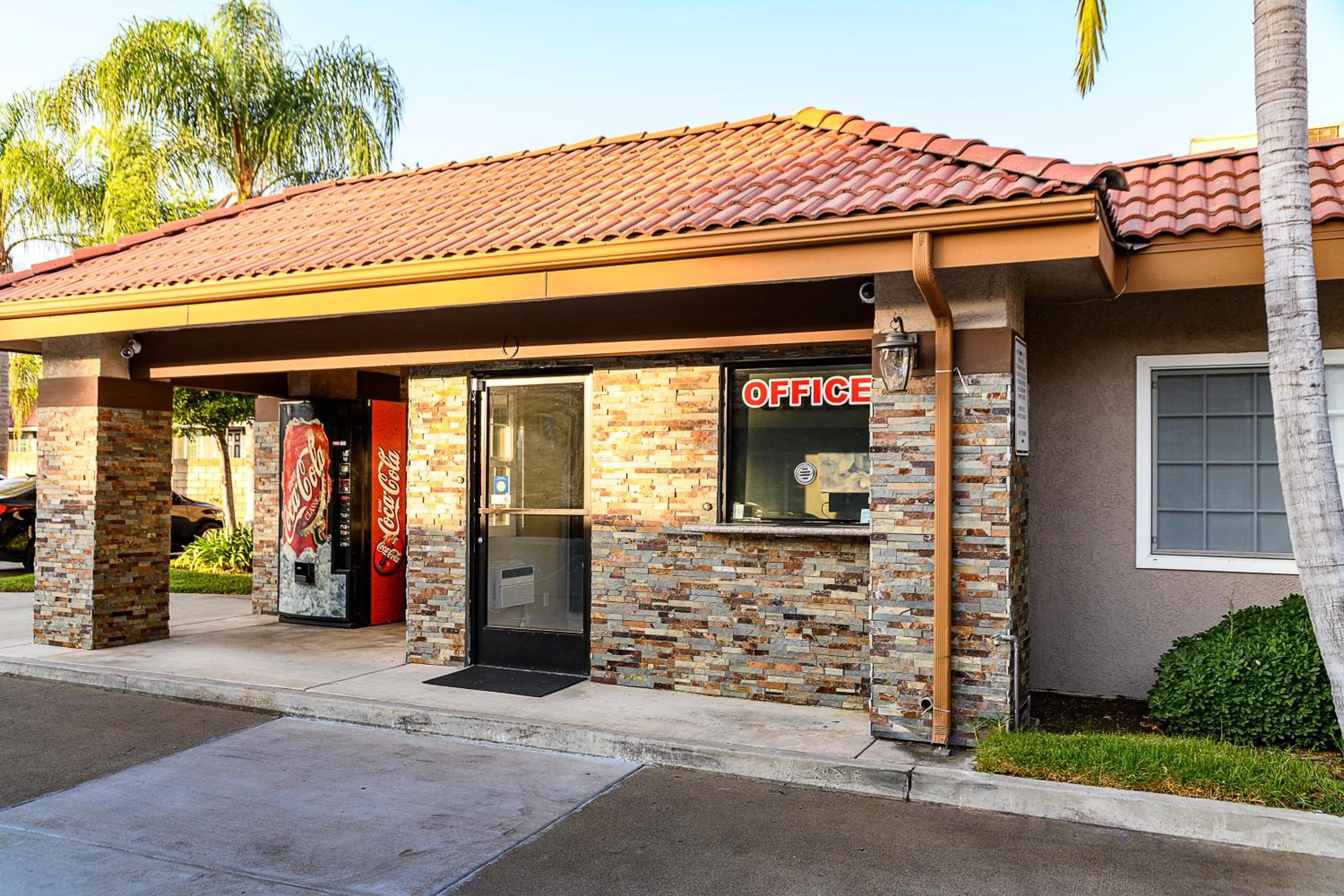 Hyland Inn Brea