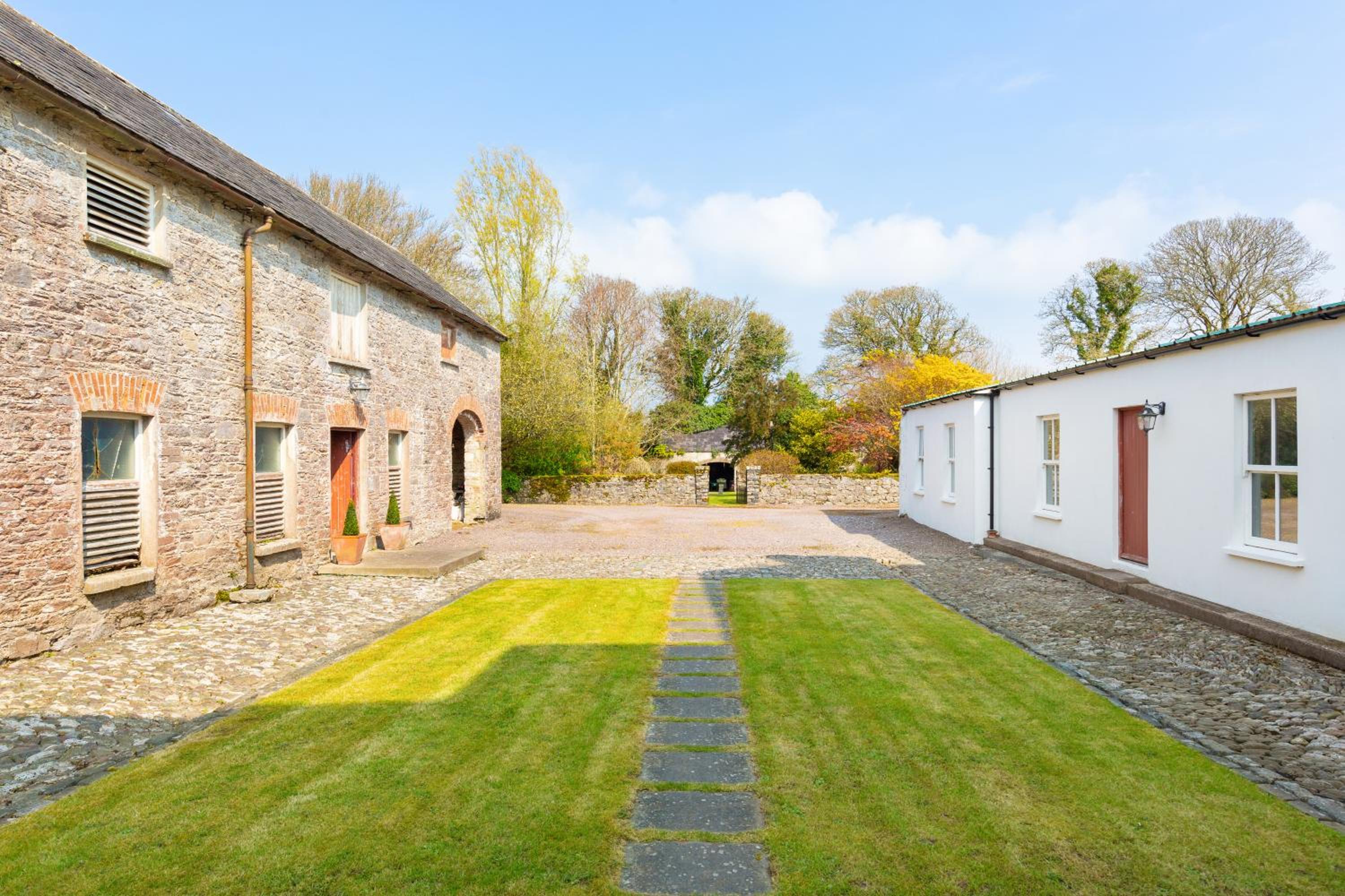 Kilmahon House, P25A973