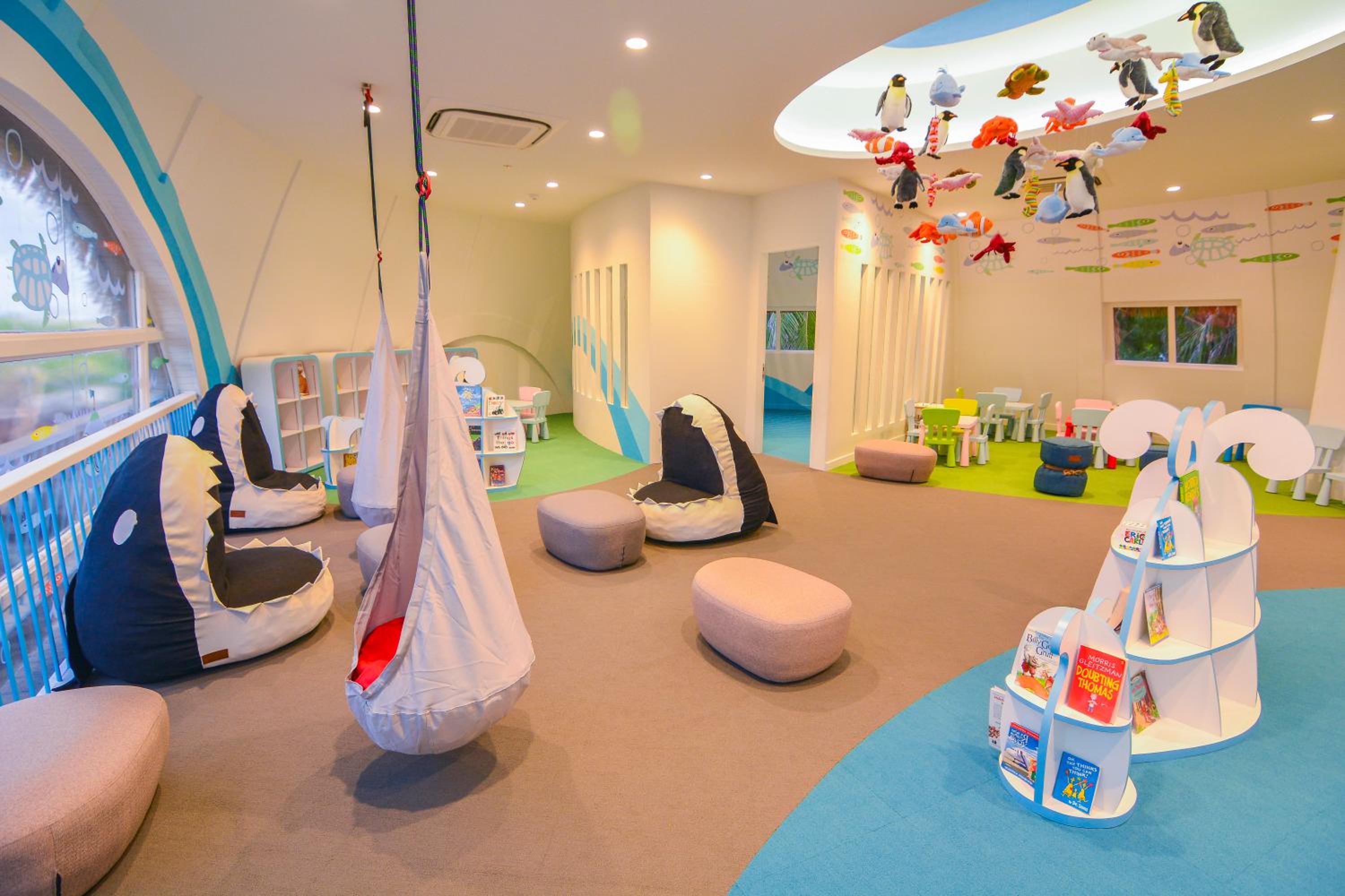 Holiday Inn Resort Kandooma Maldives - Kids Stay & Eat Free and Free Roundtrip Speed Boat for a minimum 4 nights stay — photo 60