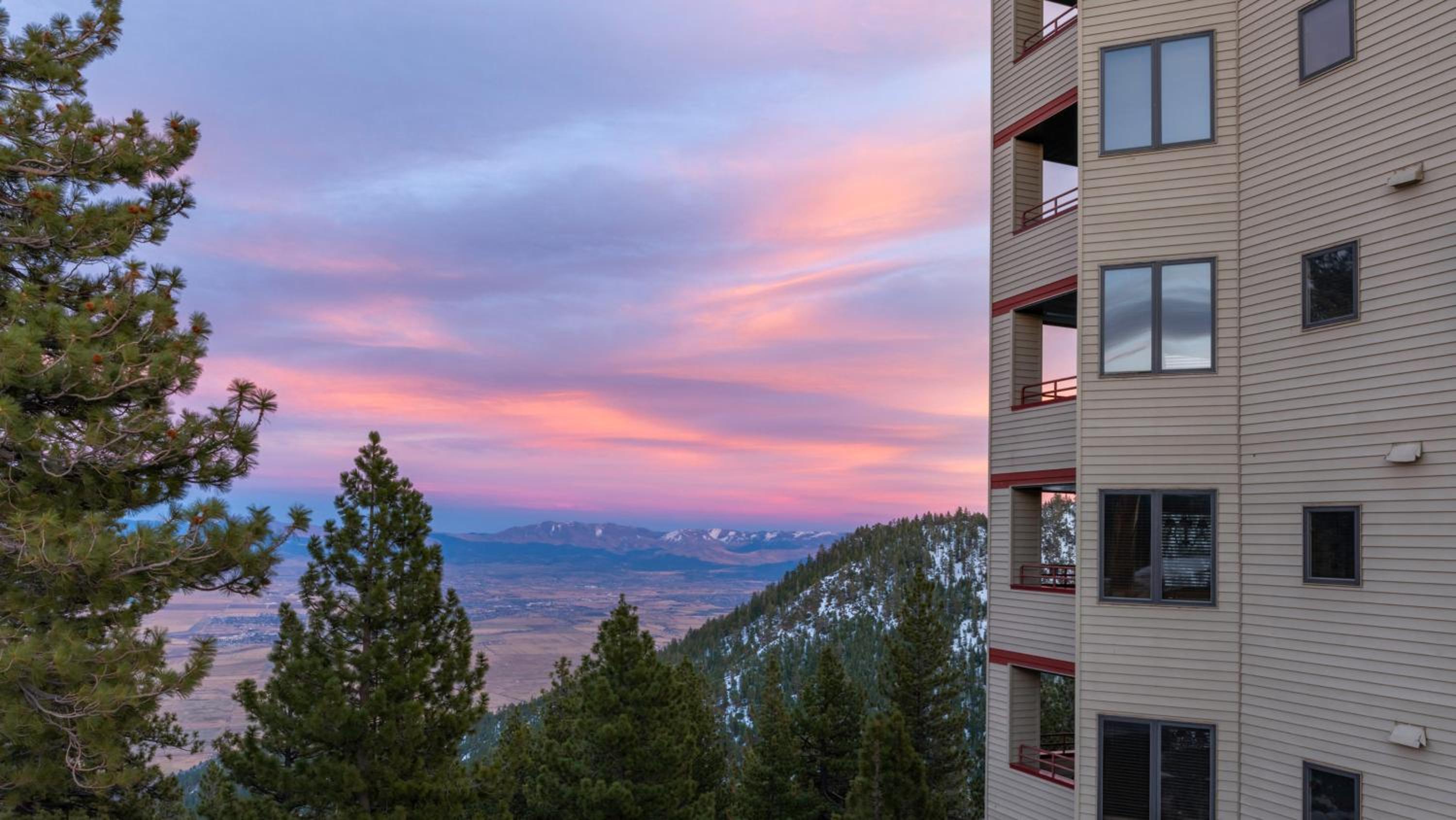 Lake Tahoe Vacations - Holiday Inn Club Vacations - Tahoe Ridge Resort, an IHG Hotel - Property Image 33