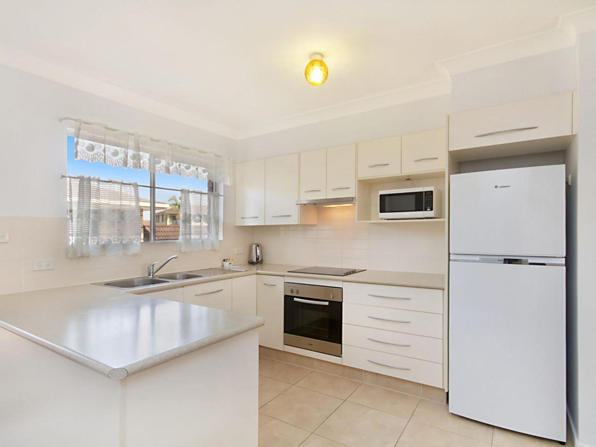 Allamanda Court Unit 6