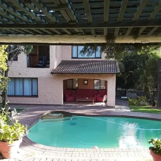 Ferndale Lodge