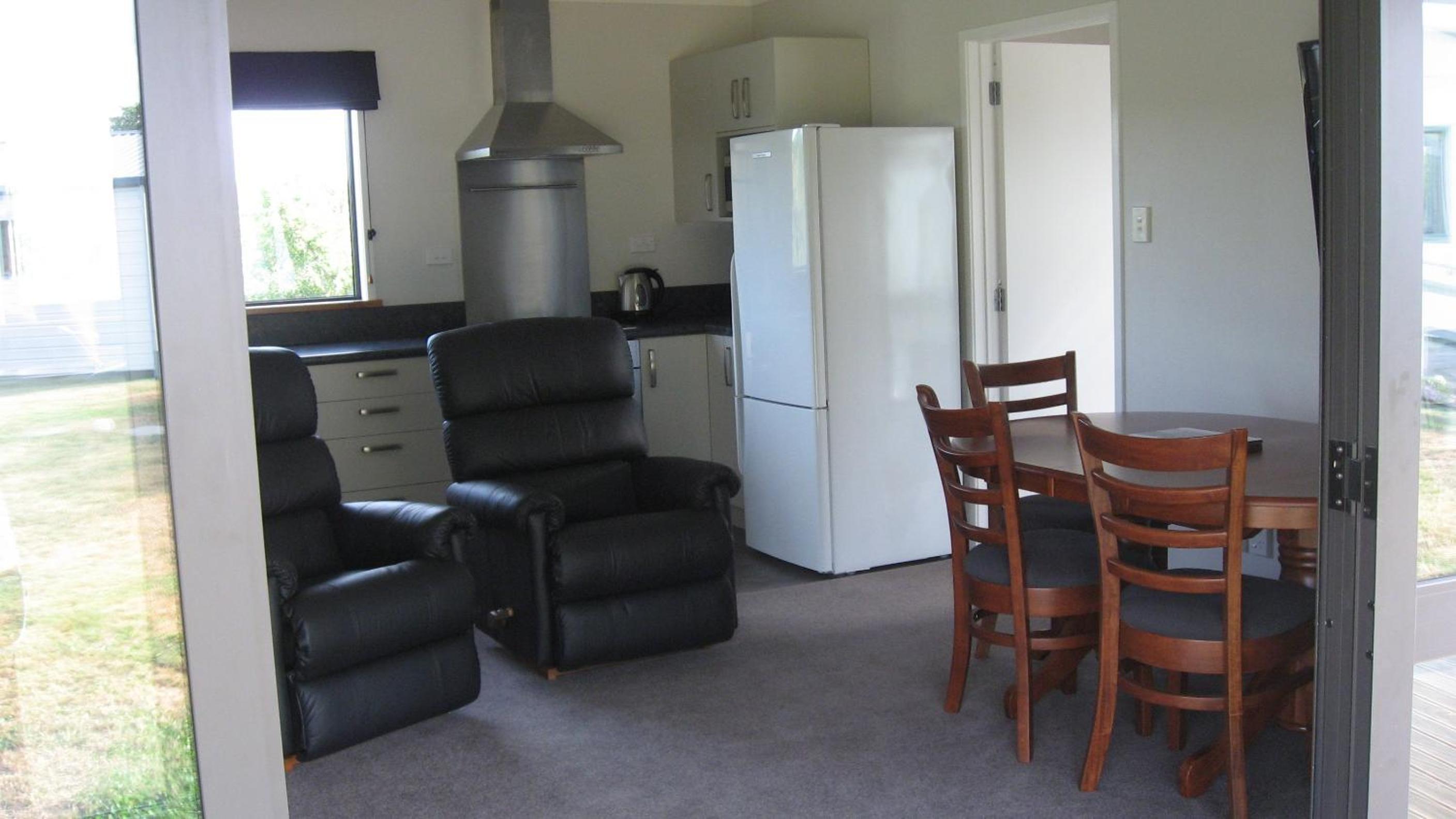 Bluebell Lodge and Cottage