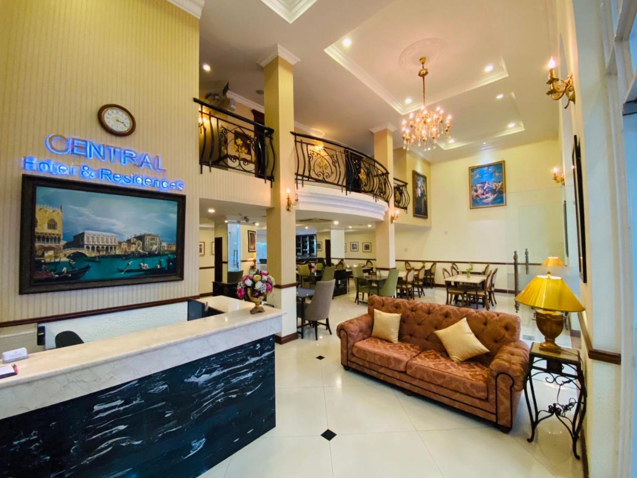 Central Hotel & Residences Swimming Pool