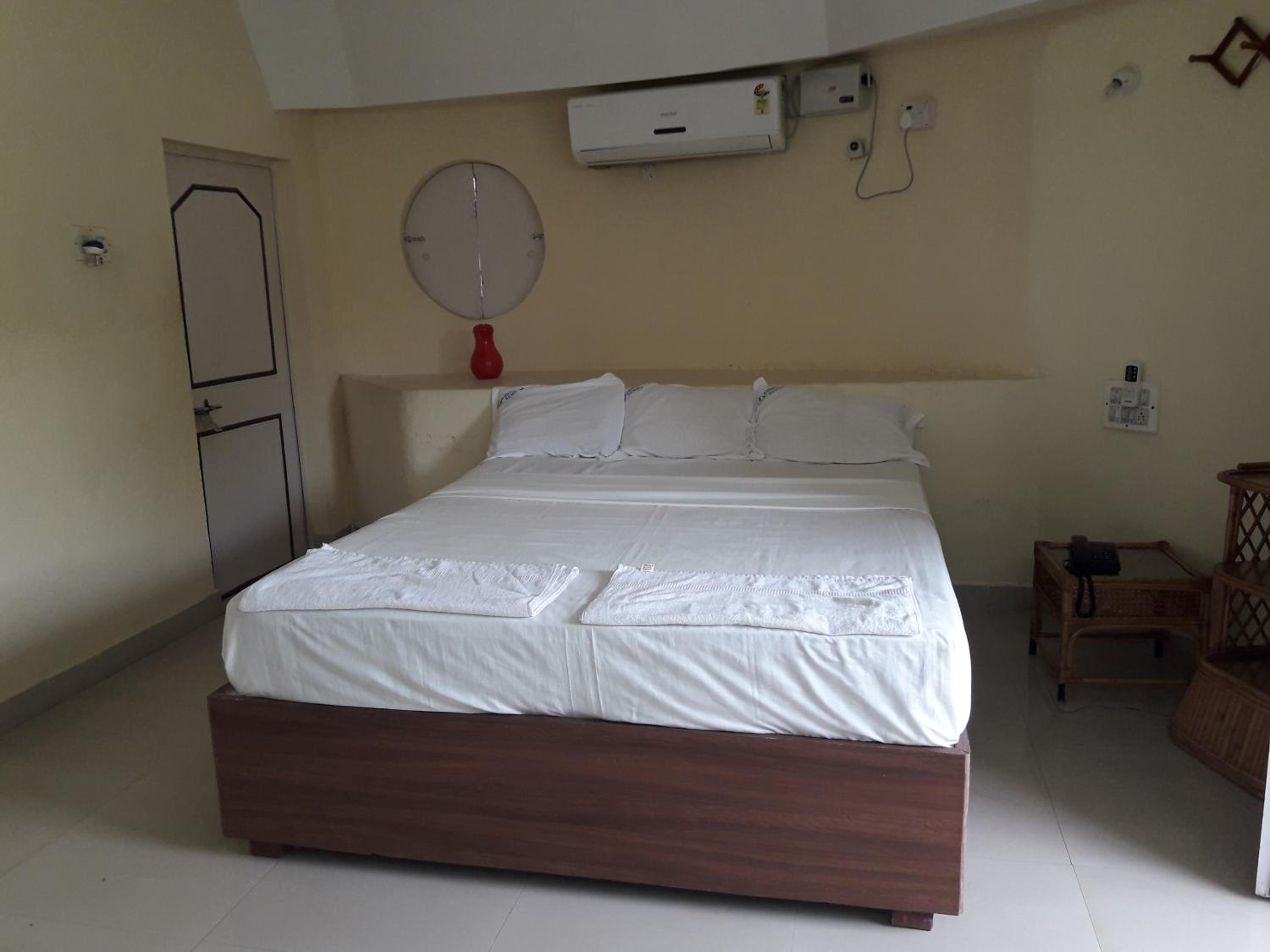 Kishkinda Heritage Resort