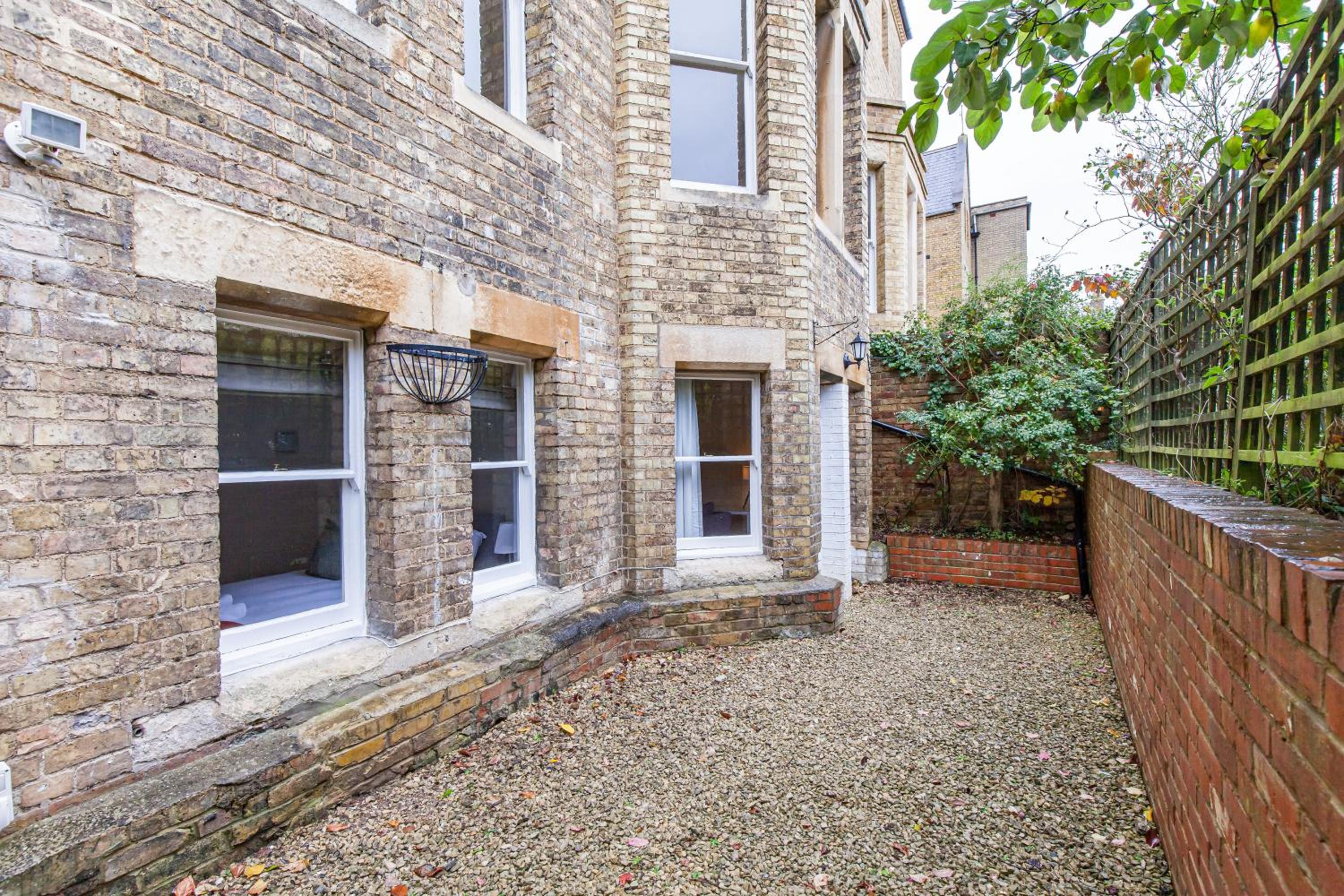 Oxford Vacations - Oxfordshire Living - The Palin Apartment - Oxford - Property Image 5