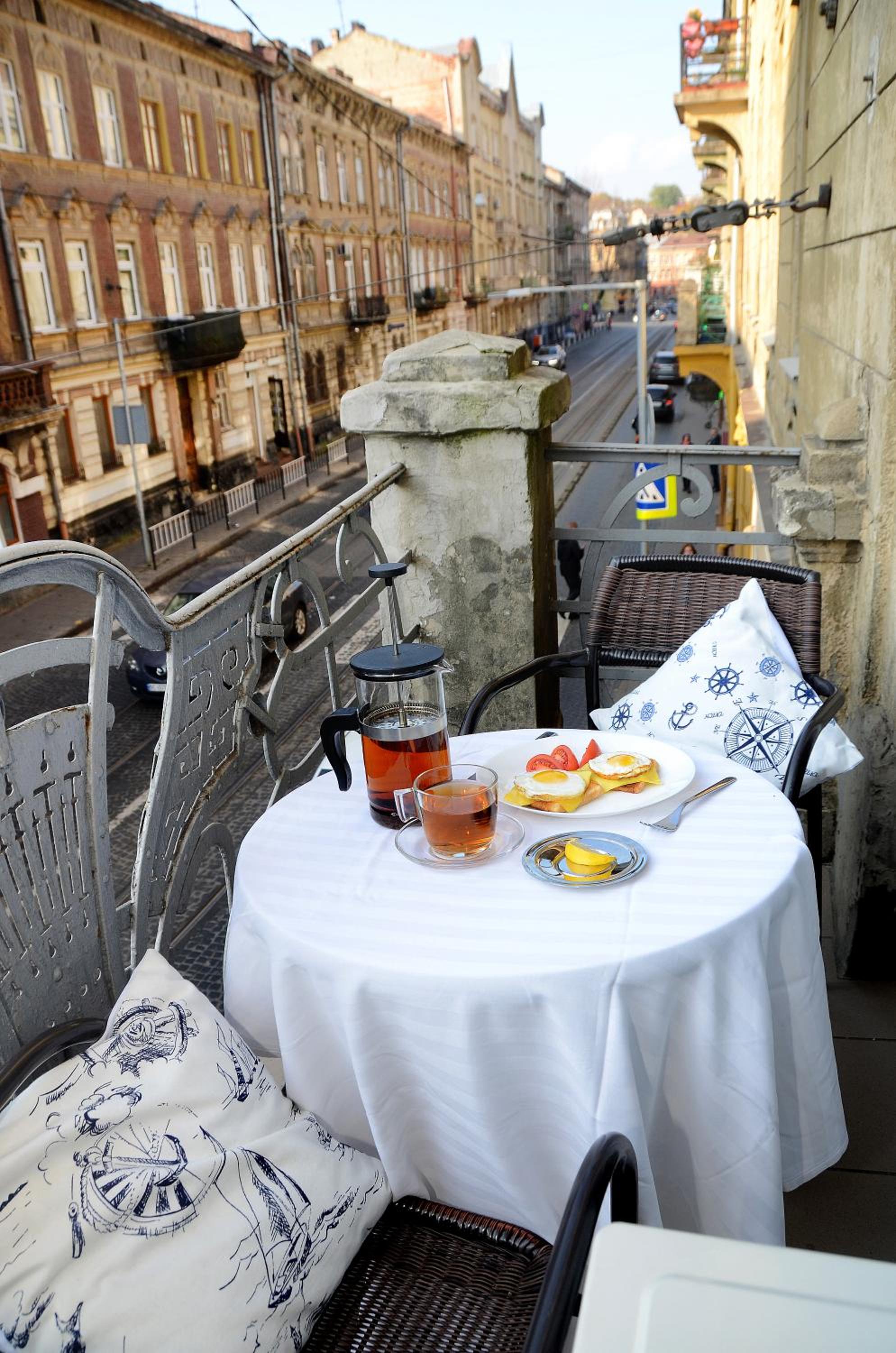 balance & terrace
