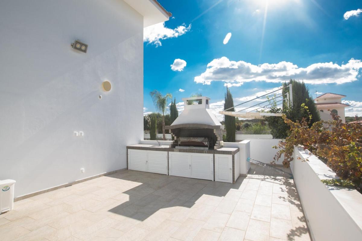 Villa Andriana