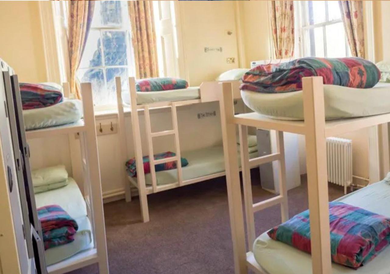 Castle Rock Hostel - Adults Only