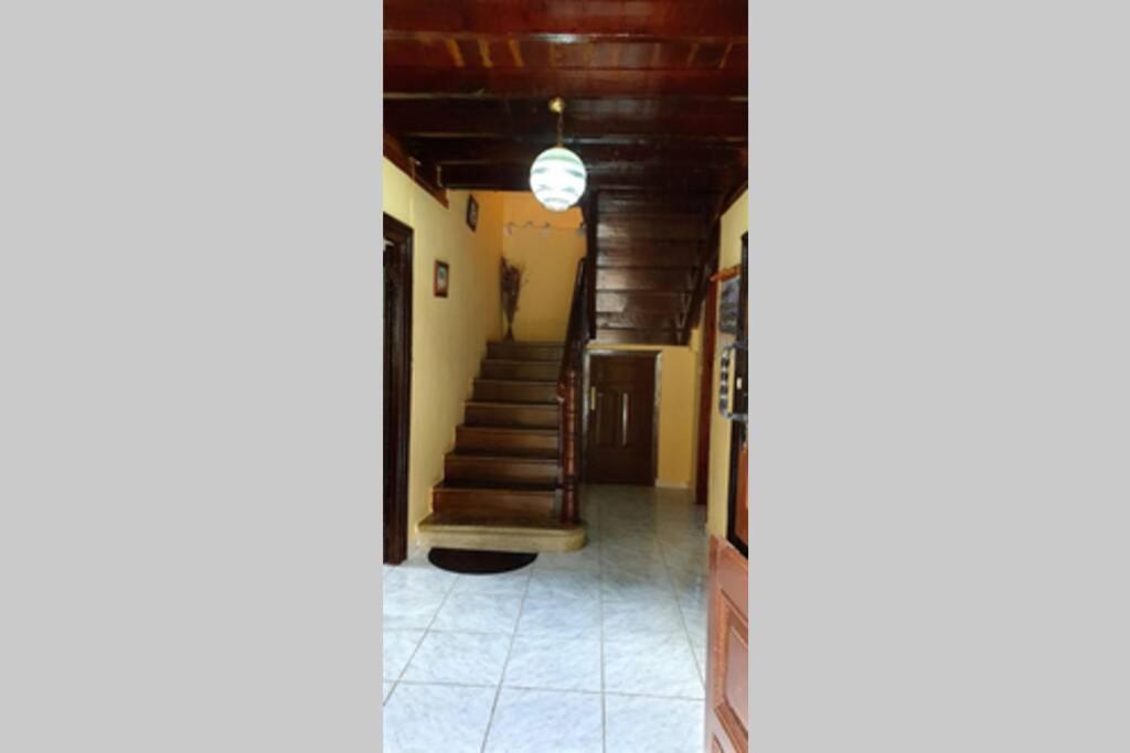 Casa del Cuetu. Traditional village house in Asturias view 3
