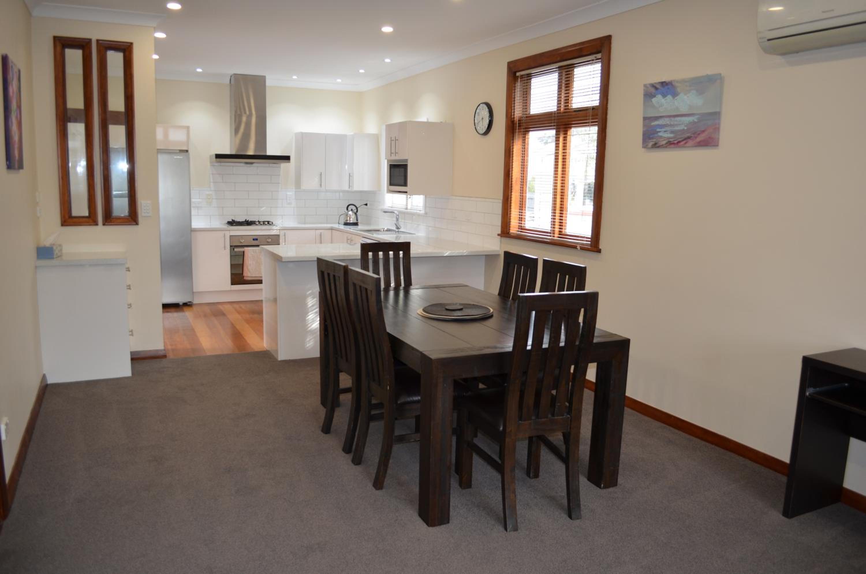Villa 185- Central Masterton view 3