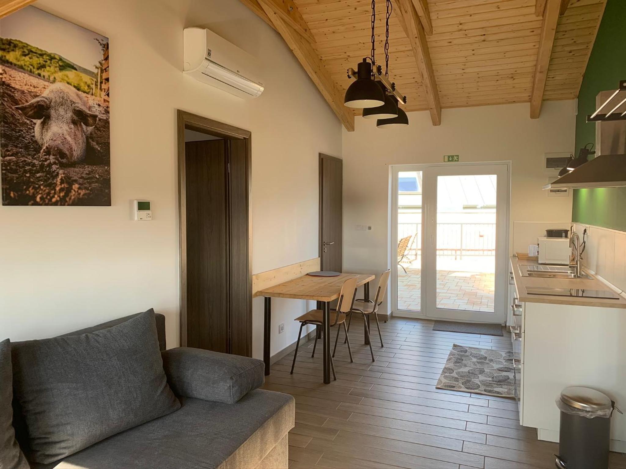 Öregtölgy Apartman