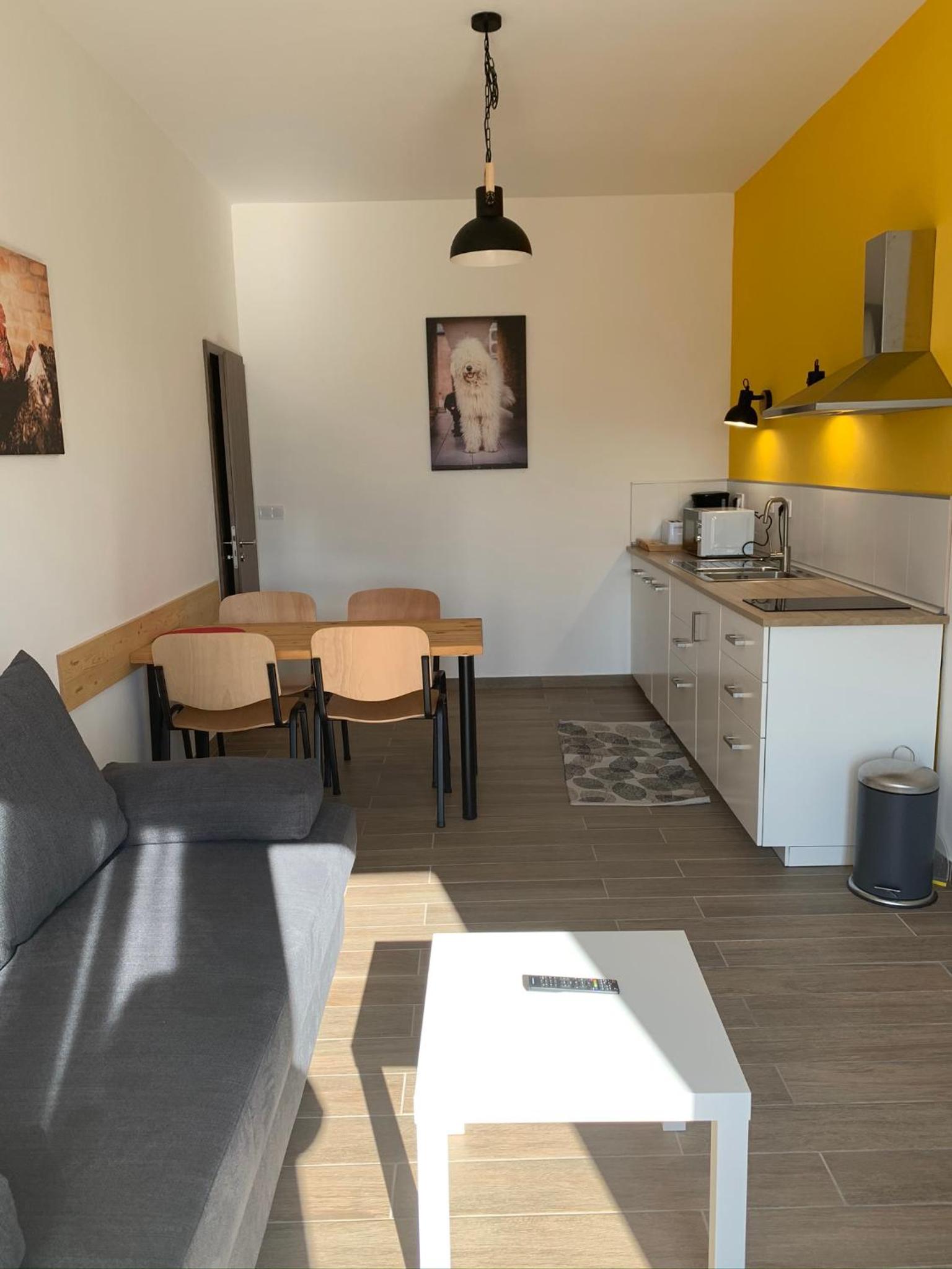 Öregtölgy Apartman