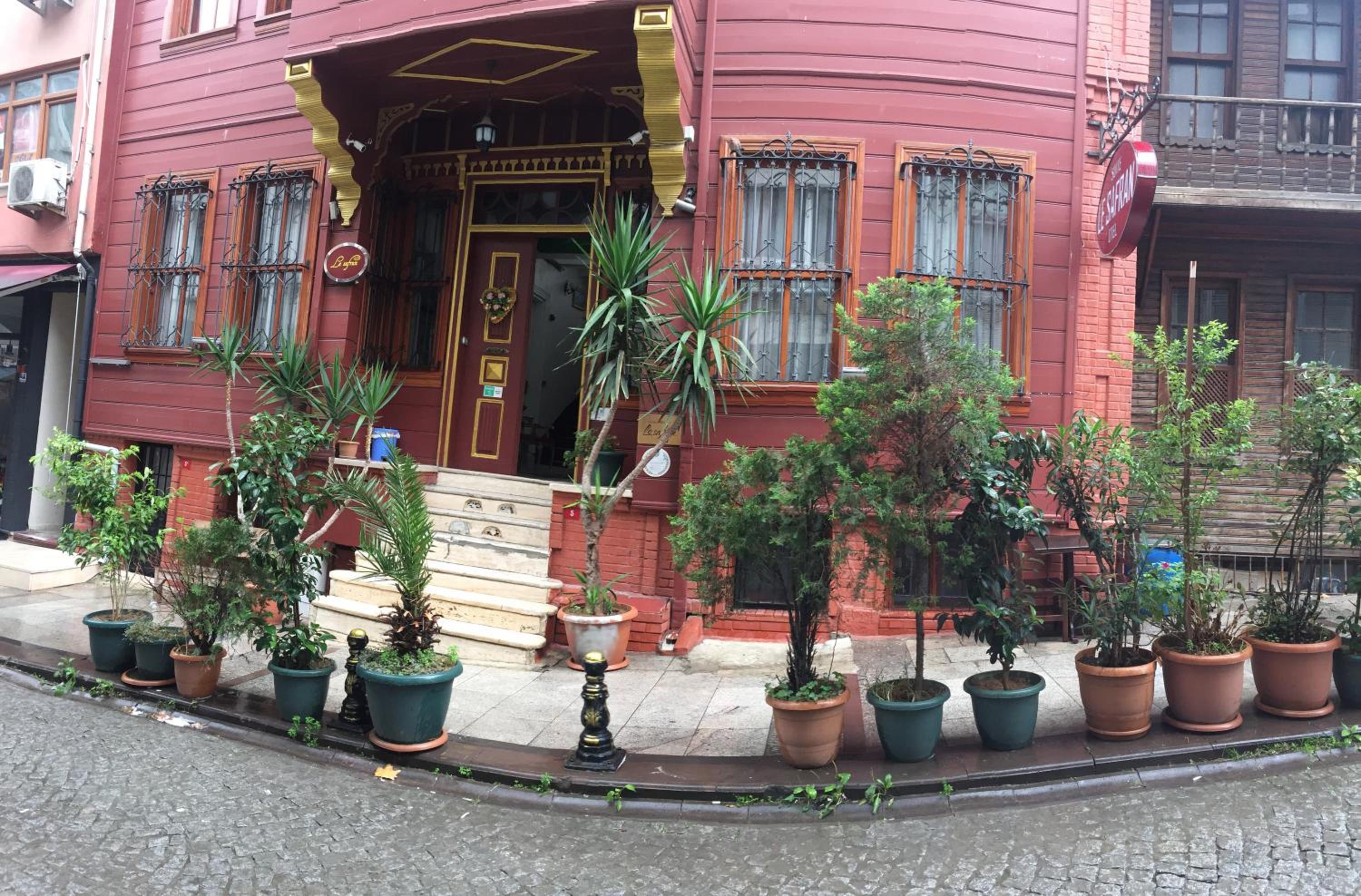 Le Safran Suite Hotel - Image 99