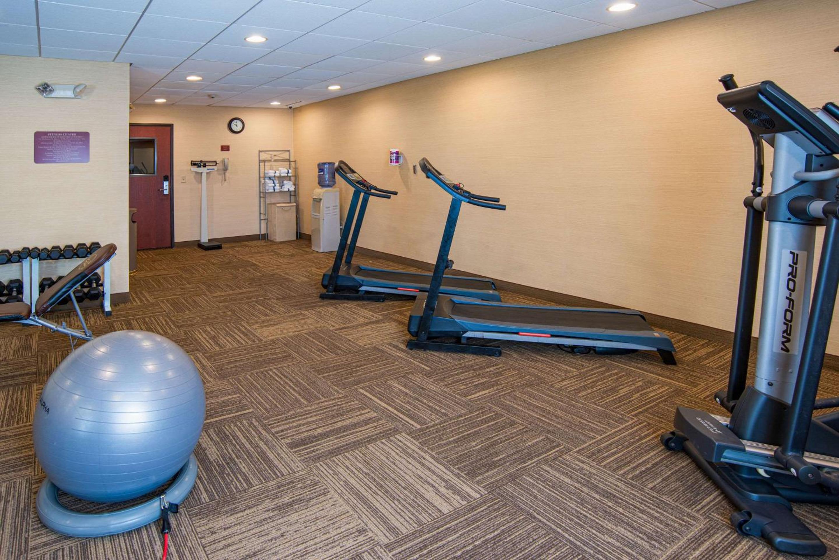 Comfort Inn Naugatuck-Shelton, CT - Property Image 40
