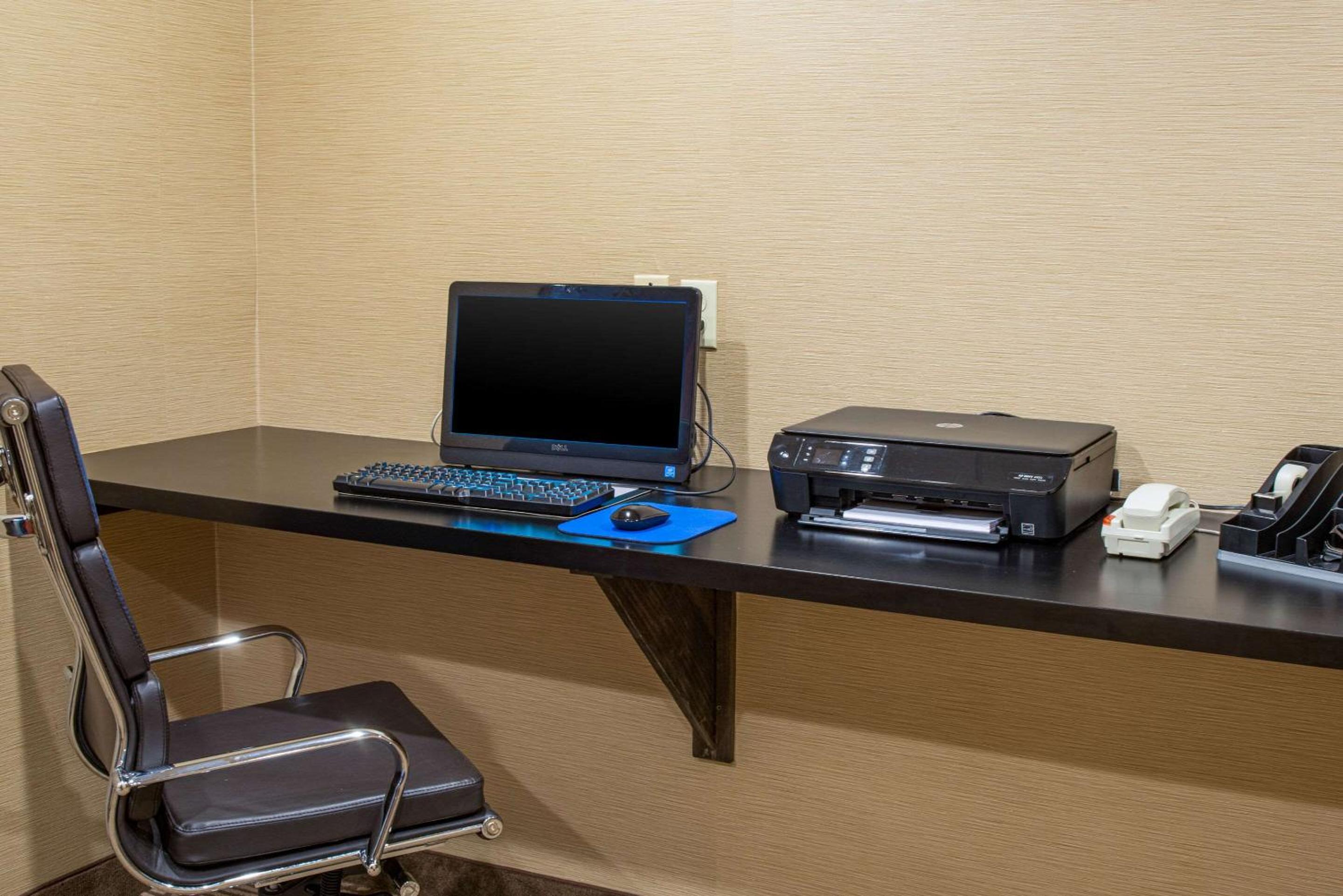 Comfort Inn Naugatuck-Shelton, CT - Property Image 43
