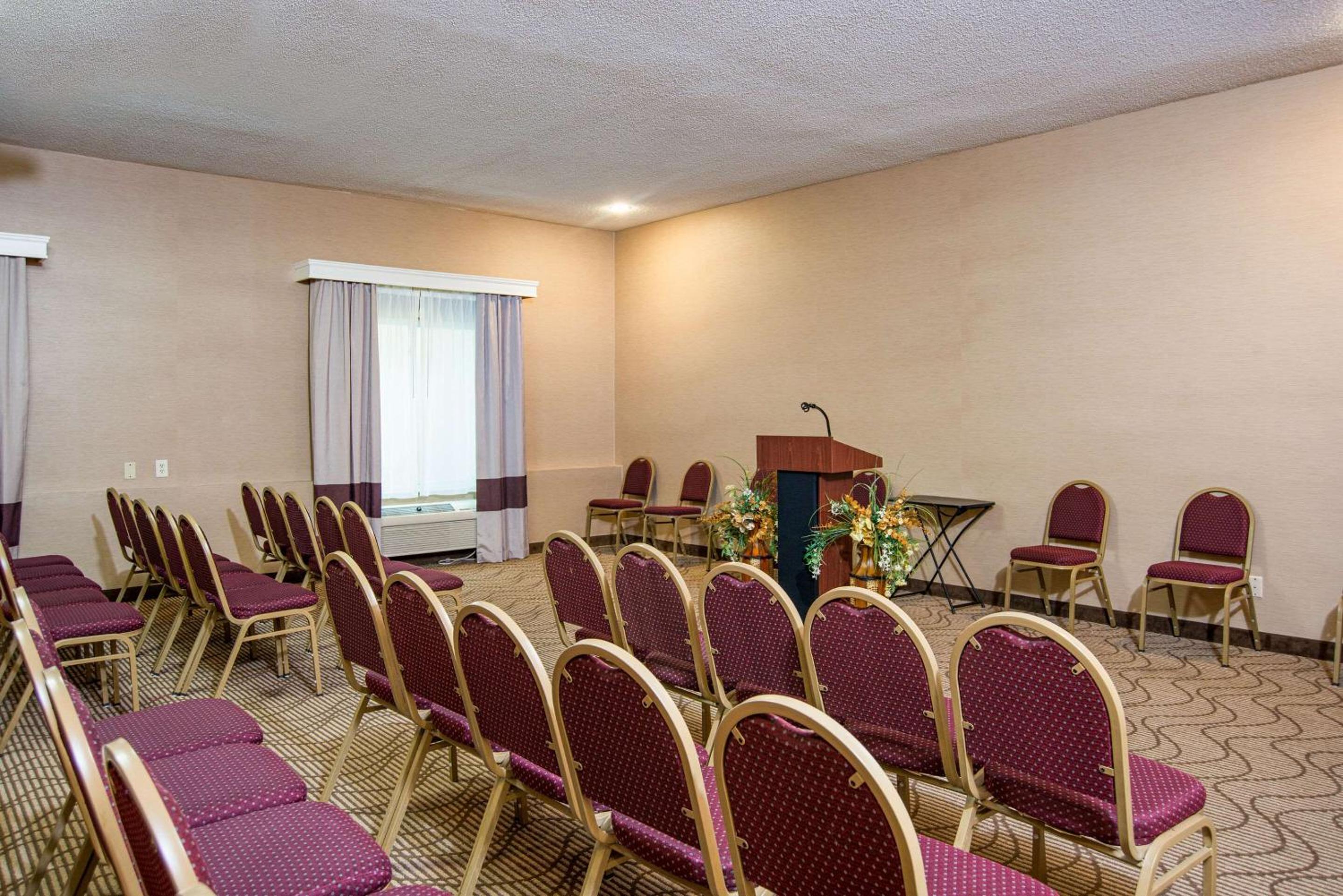 Comfort Inn Naugatuck-Shelton, CT - Property Image 45