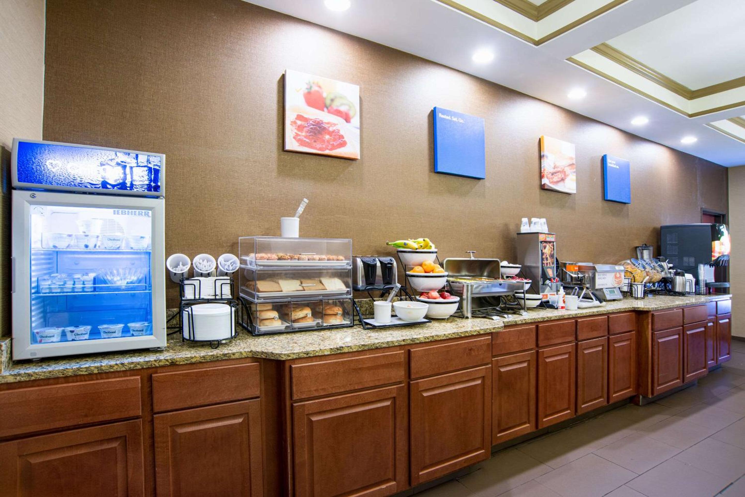 Comfort Inn Naugatuck-Shelton, CT - Property Image 49