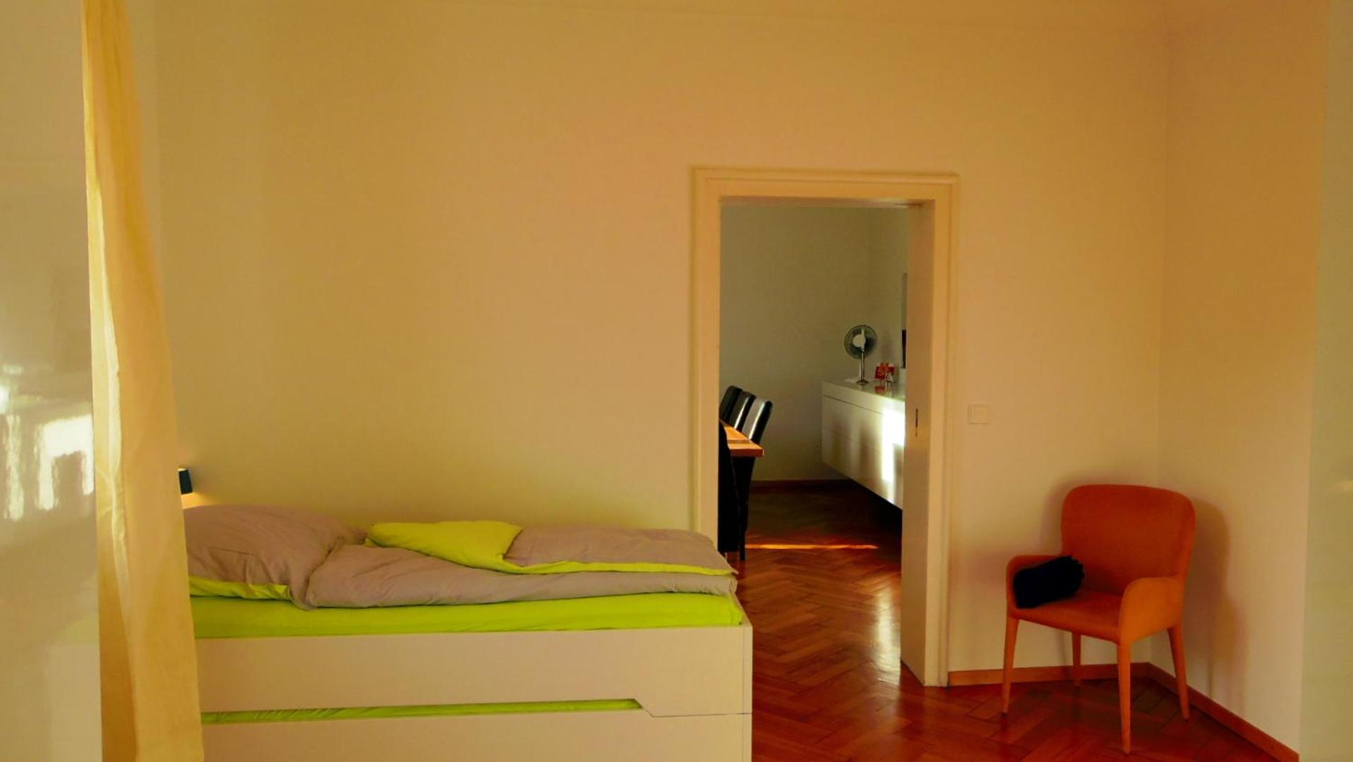 Photo 37