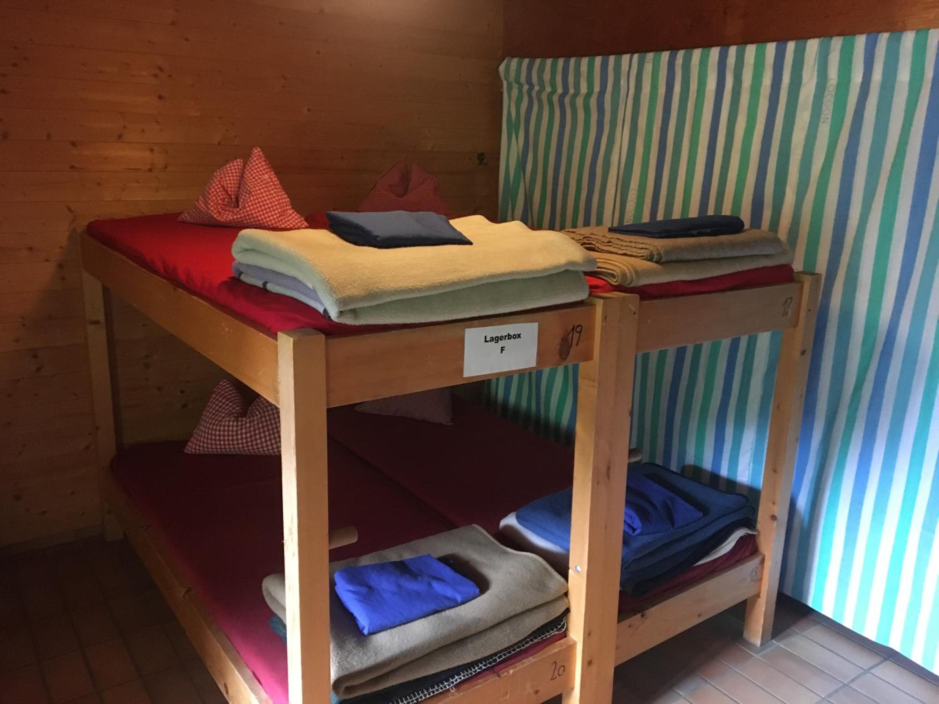 Binsalm- Schutzhütte