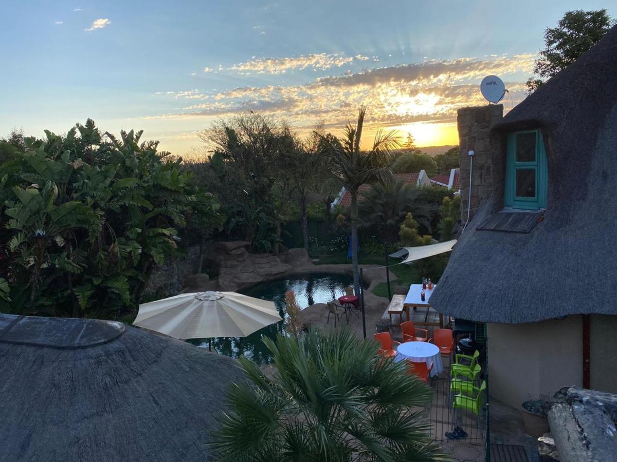 Edison Luxe Guest House view 5