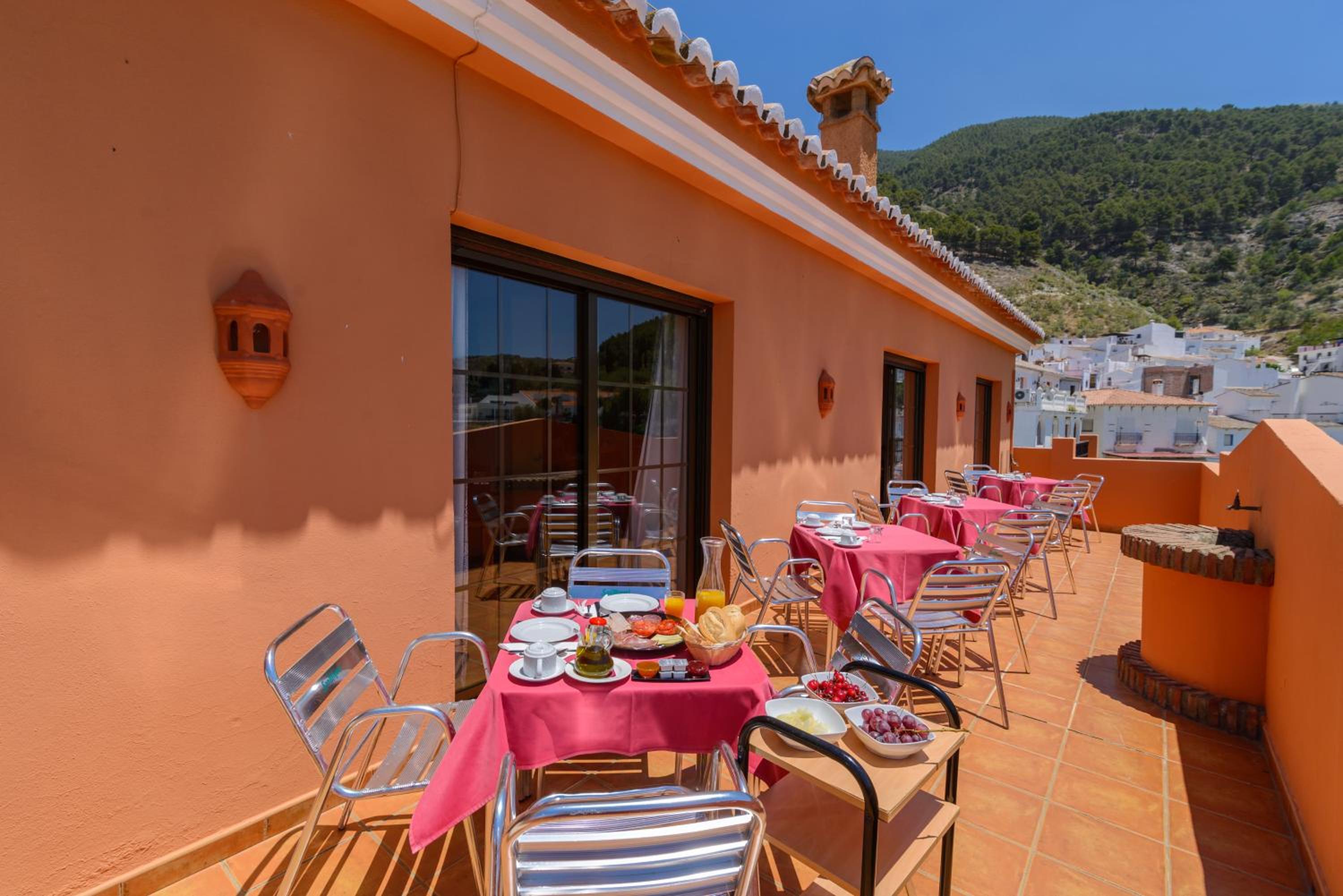 Apartamentos Sierra Tejeda
