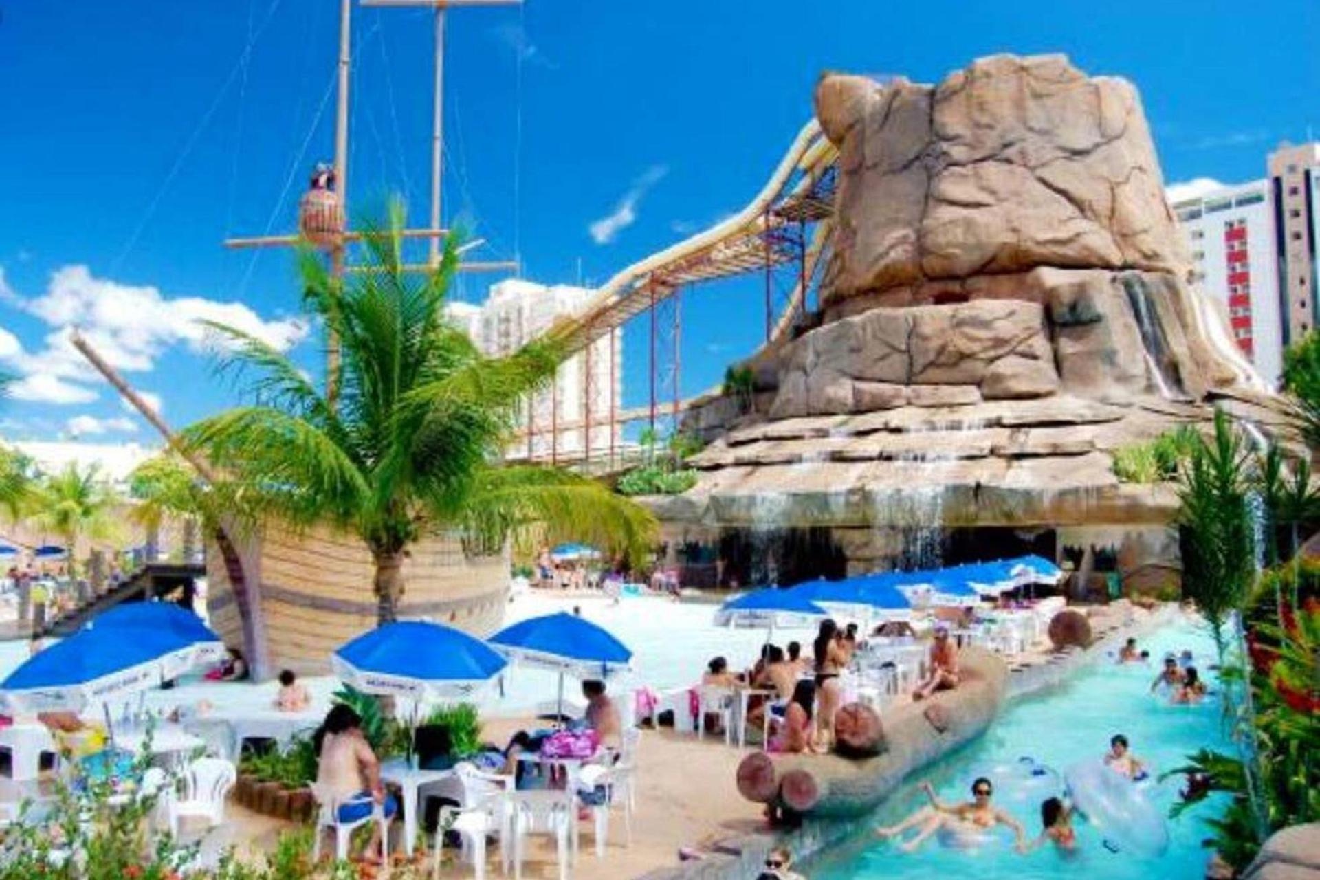 Piazza diRoma | Free Entry to Acqua Park