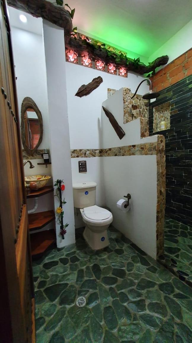 Photo 32