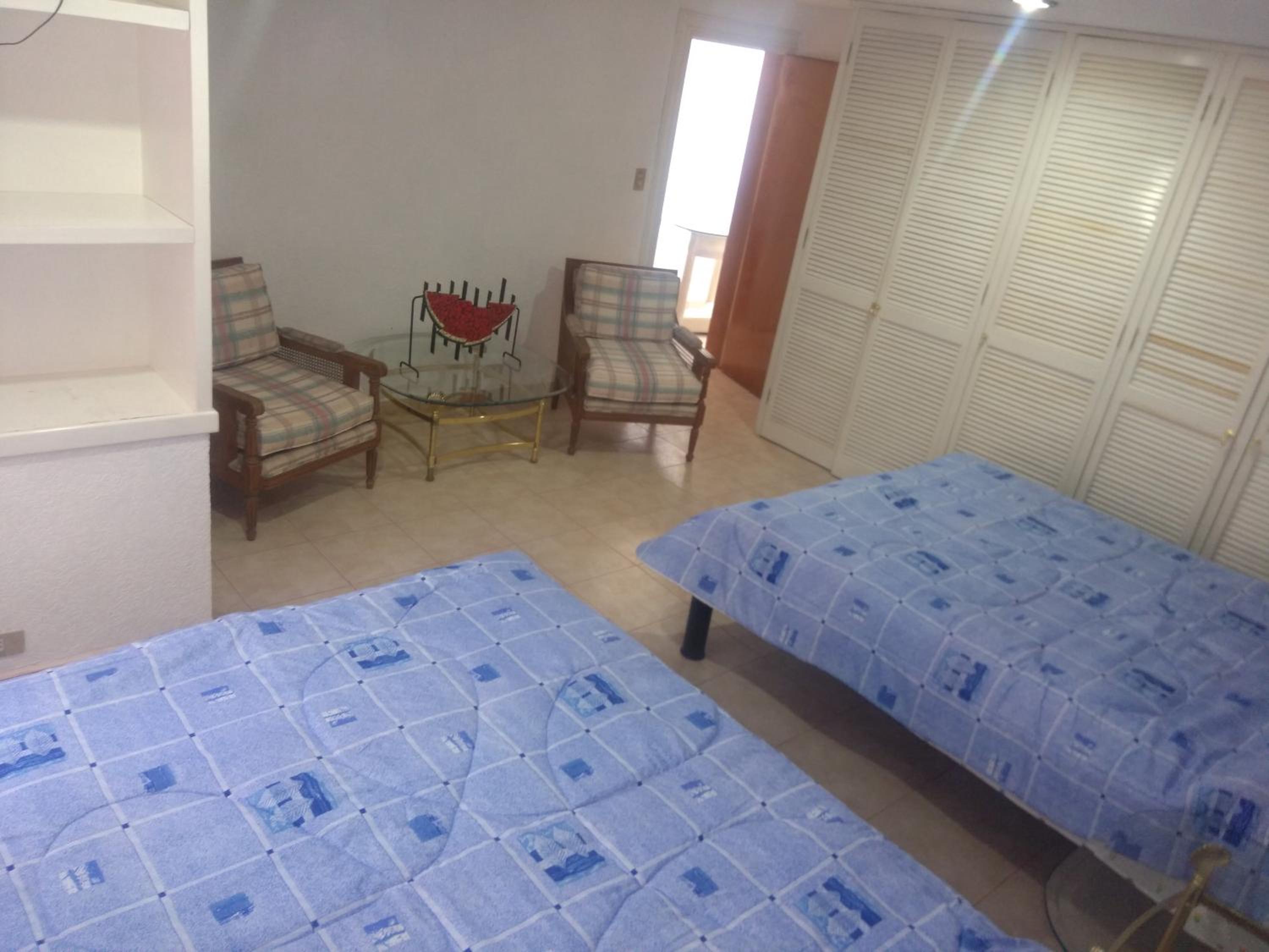 Casa de Irma para visitar la ciudad o de negocios photo 5